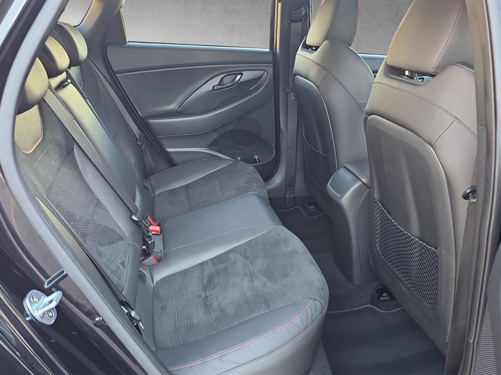 HYUNDAI i30 Fastback N 2.0 T-GDi-image-15