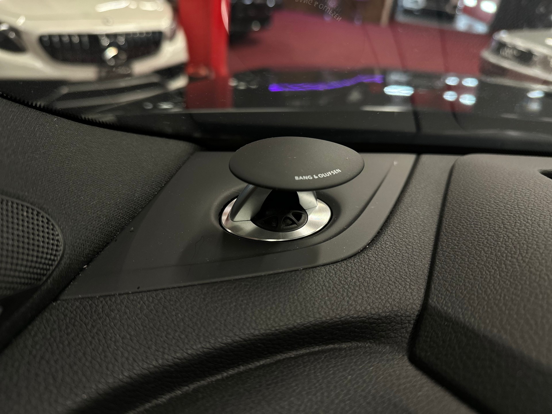 AUDI SQ7 4.0 TDI quattro tiptronic-image-17