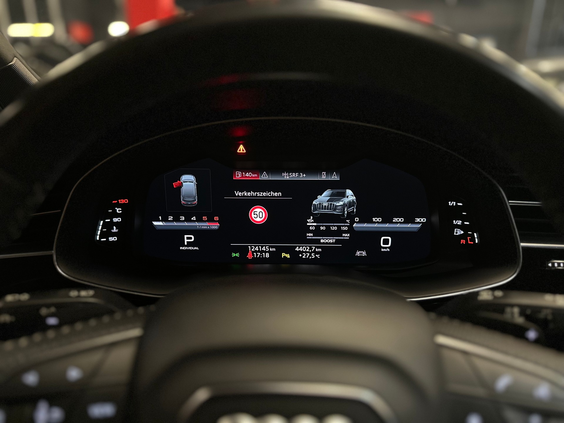 AUDI SQ7 4.0 TDI quattro tiptronic-image-12