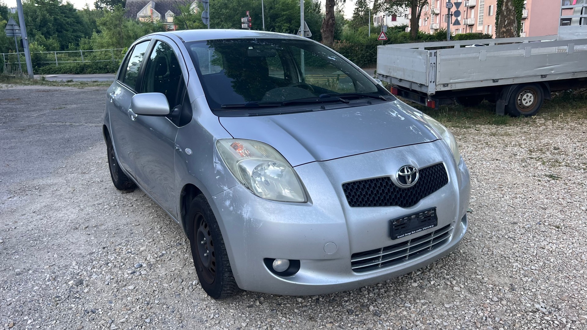 TOYOTA Yaris 1.4 D-4D Linea Terra-image-1