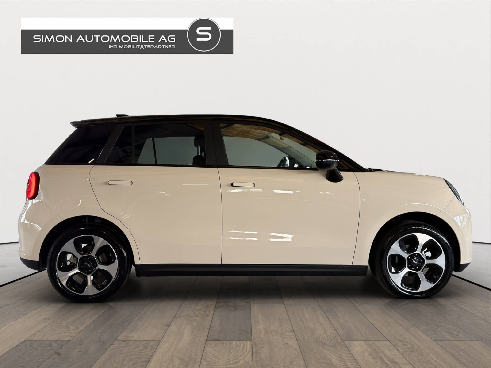 JAC E30X City-image-6