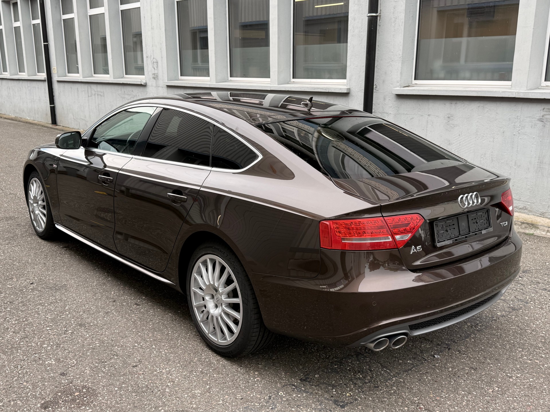 AUDI A5 Sportback 2.0 TDI quattro-image-3