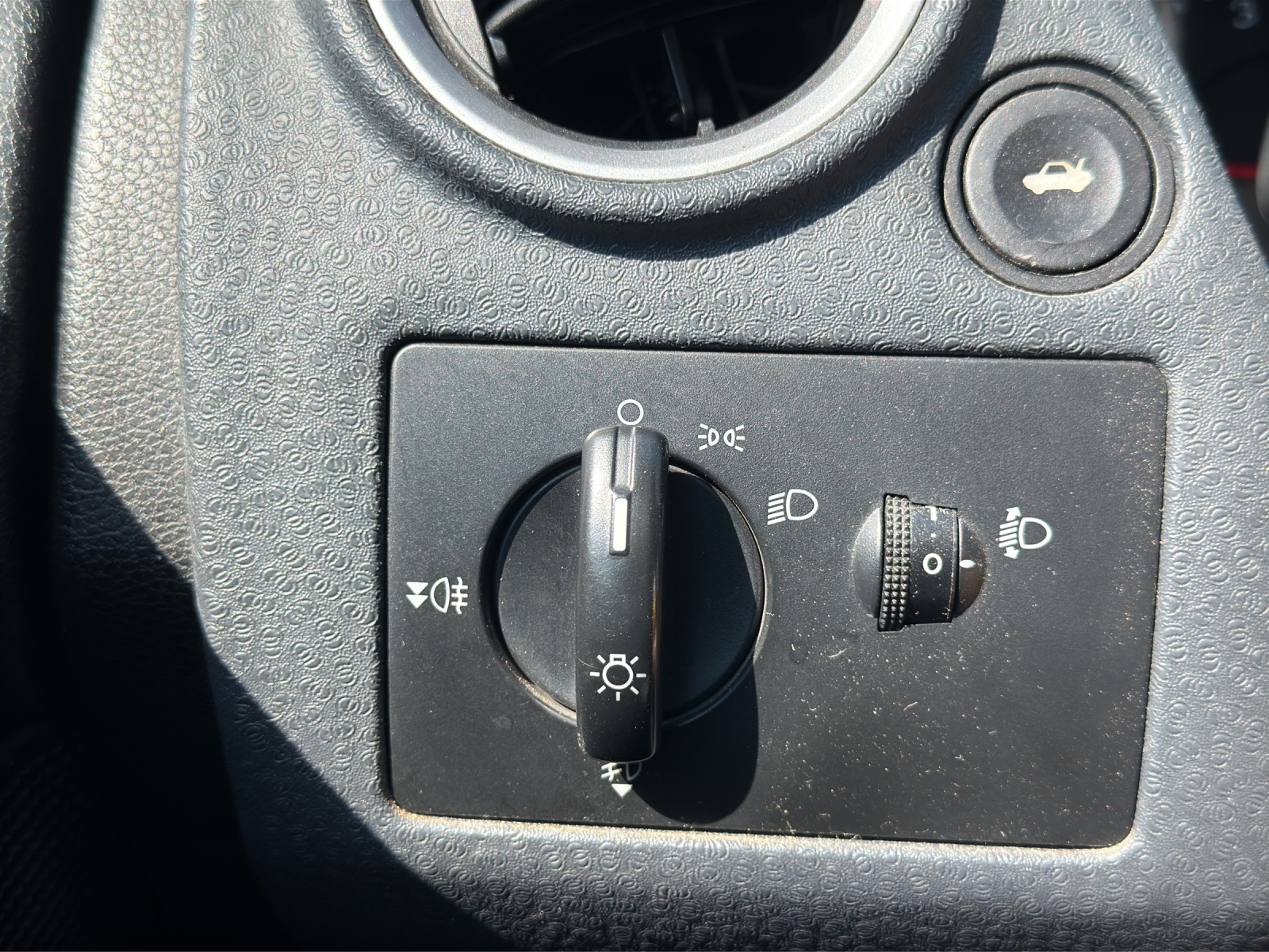 FORD Fusion 1.6 16V Trend-image-16
