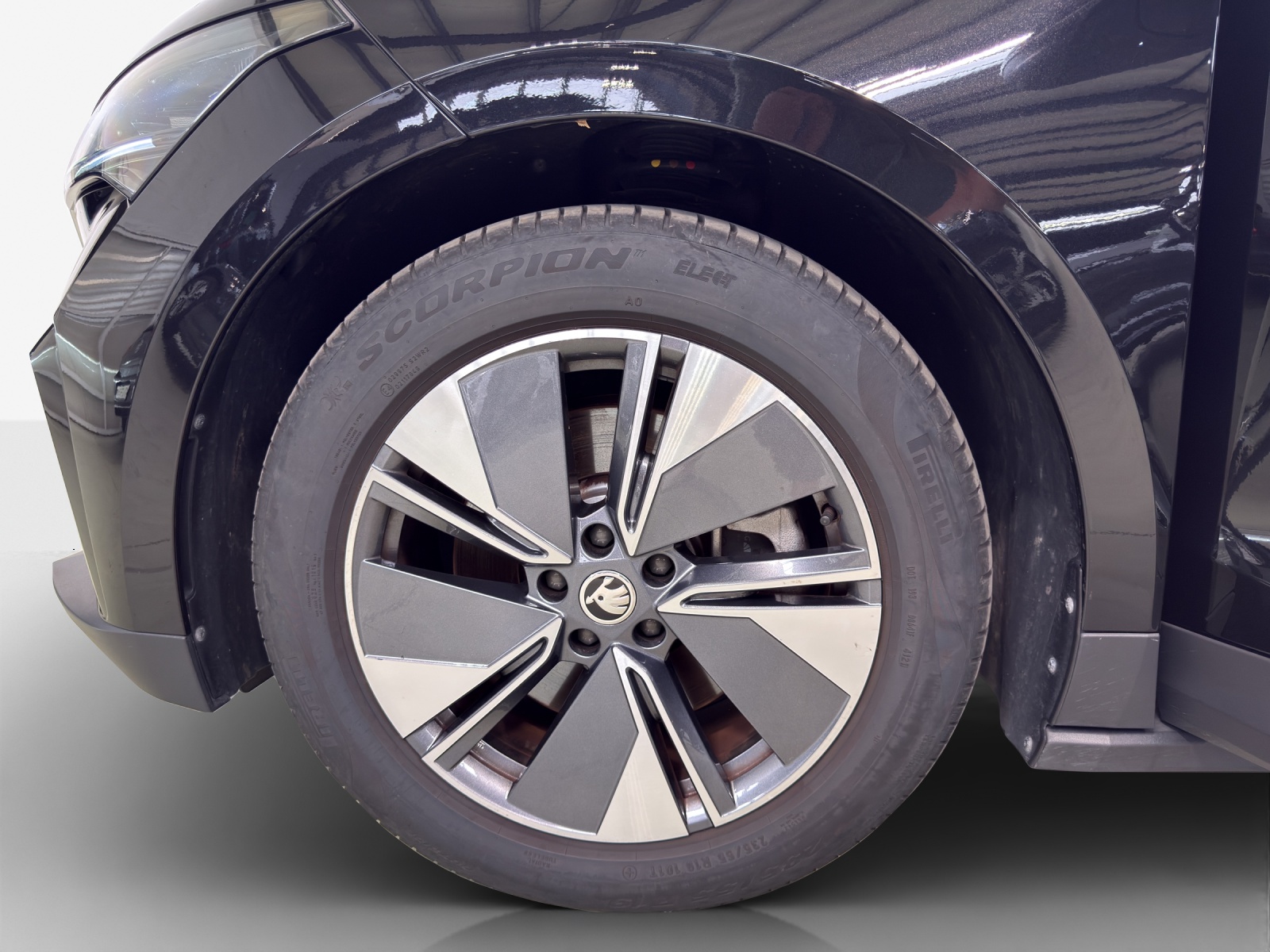 SKODA Enyaq iV 80x-image-15
