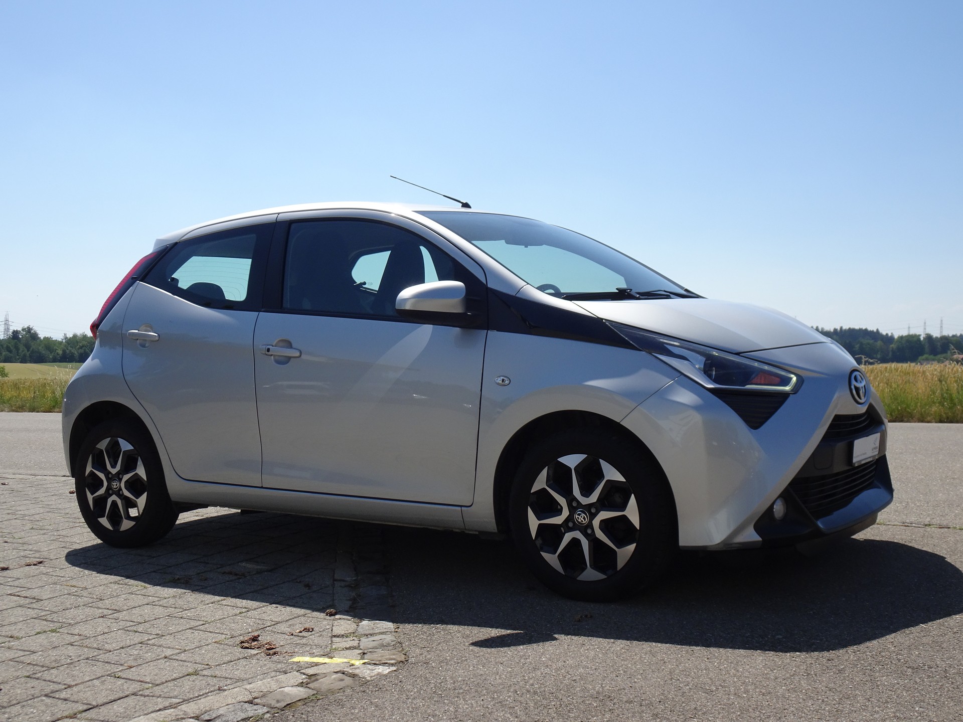 TOYOTA AYGO-image-4
