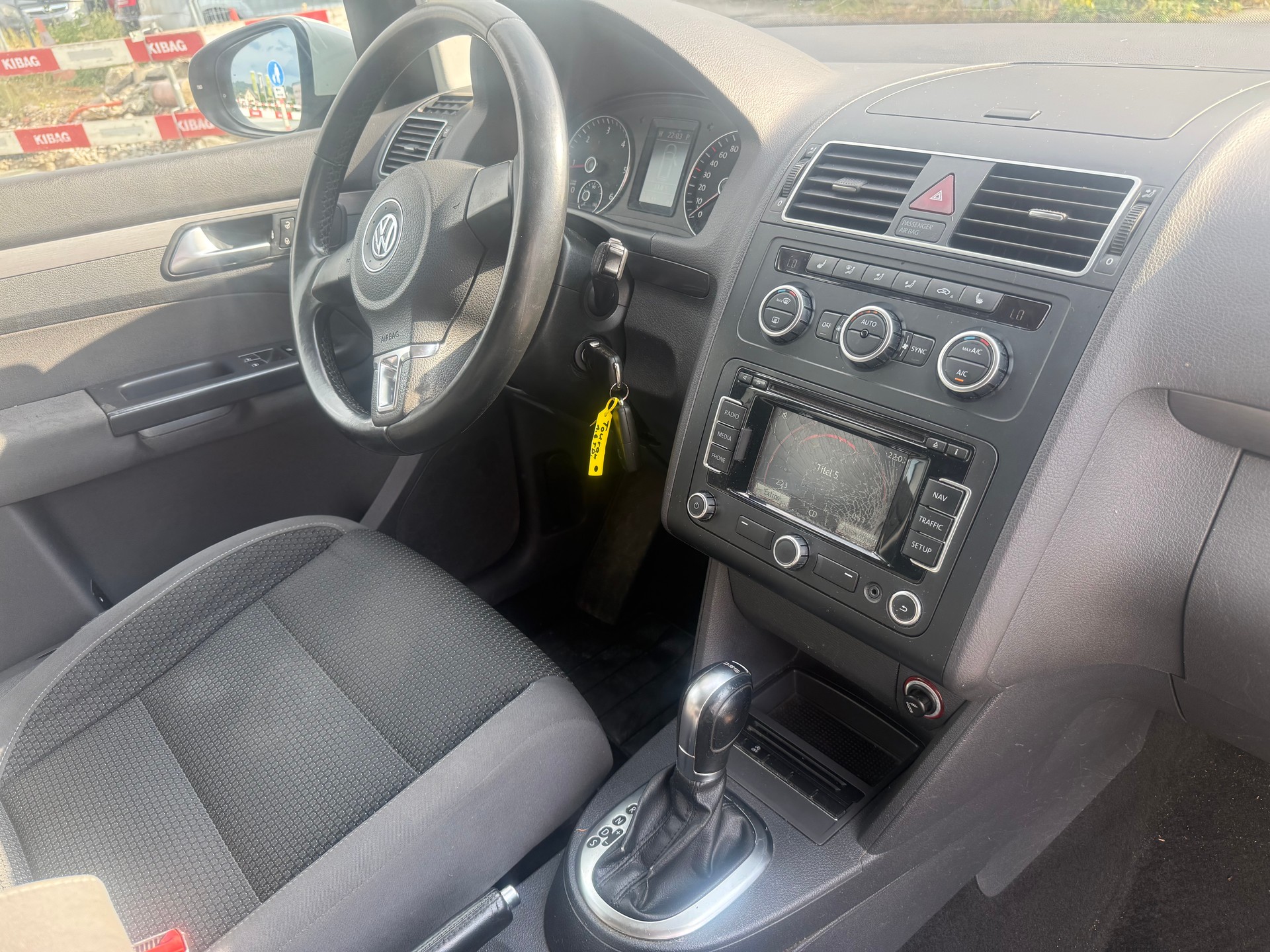 VW Touran 1.6 TDI Comfortline DSG-image-10