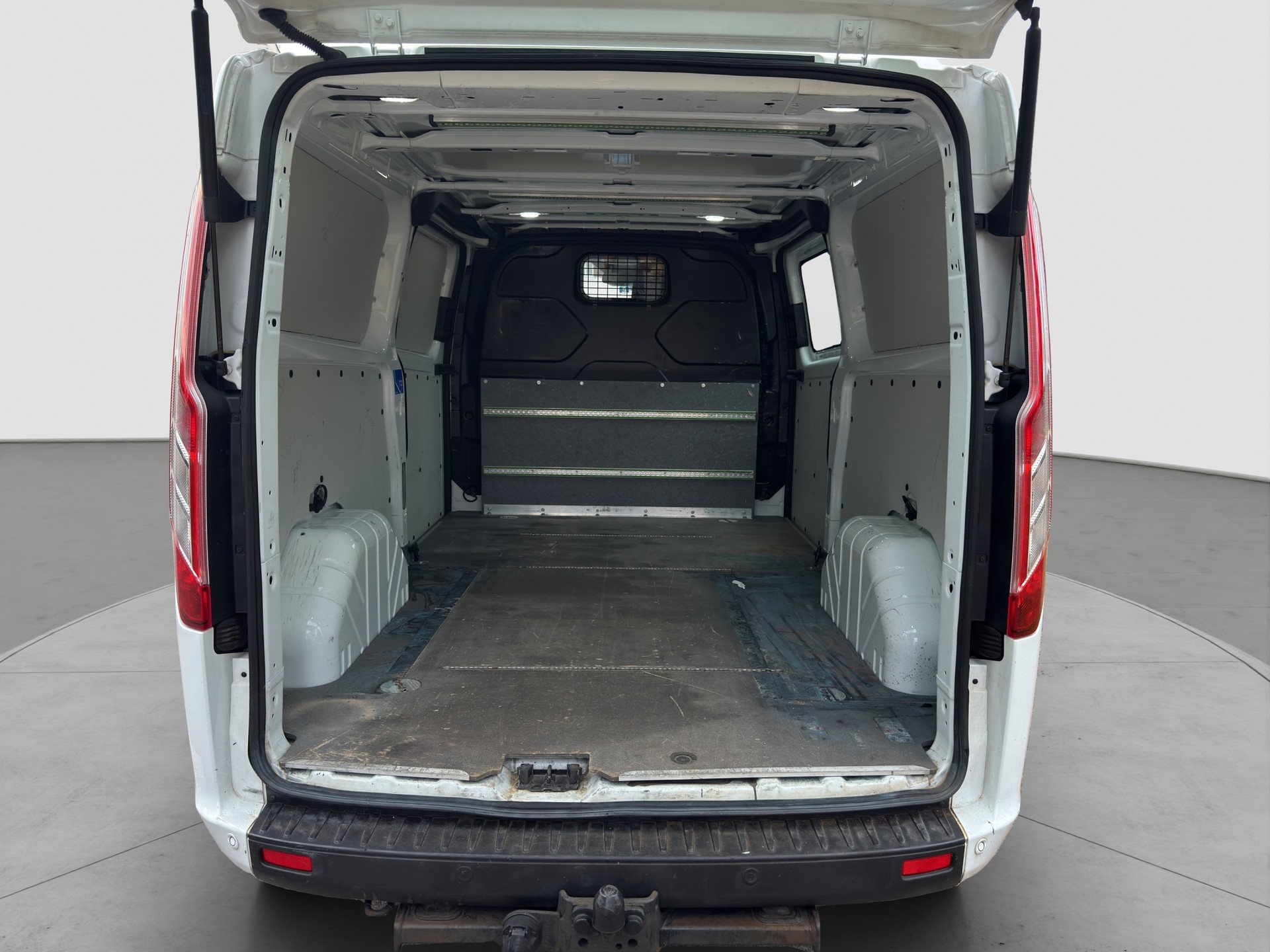 FORD TRANSIT CUSTOM-image-8