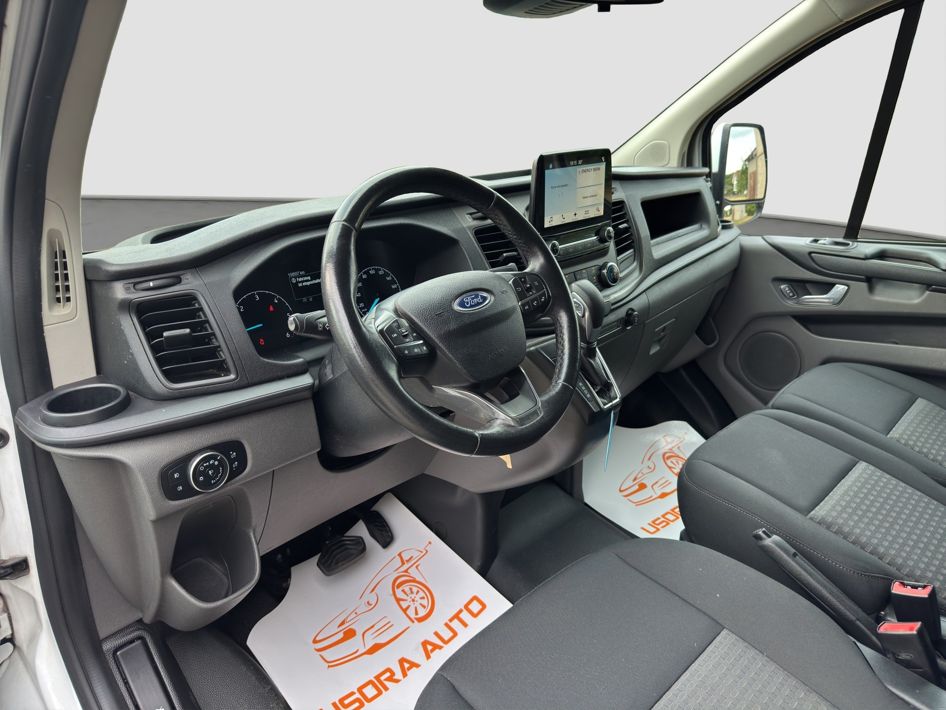 FORD TRANSIT CUSTOM-image-14