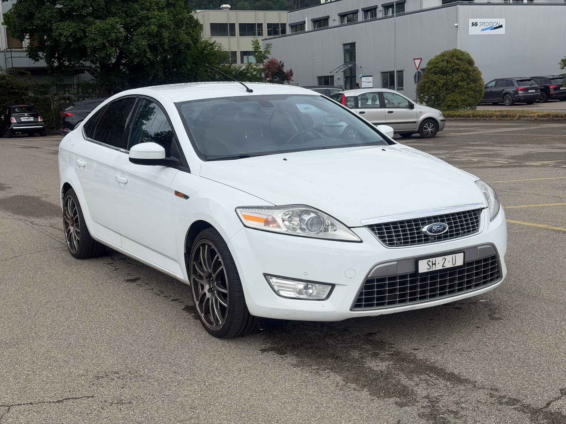 FORD Mondeo 2.5i 20V Turbo Titanium-image-2