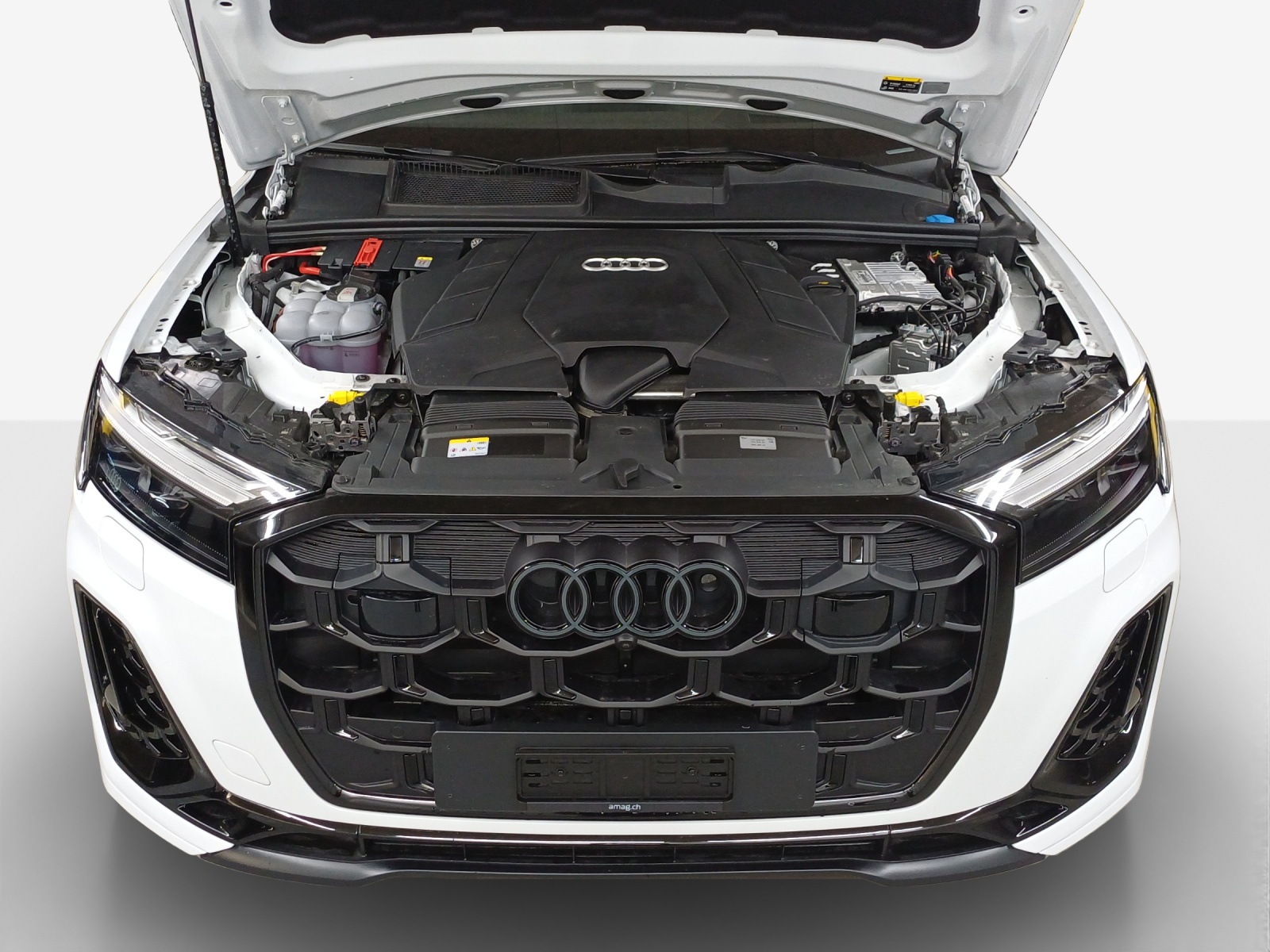 AUDI Q7 SUV TFSI quattro 250 kW S line tiptronic-image-14