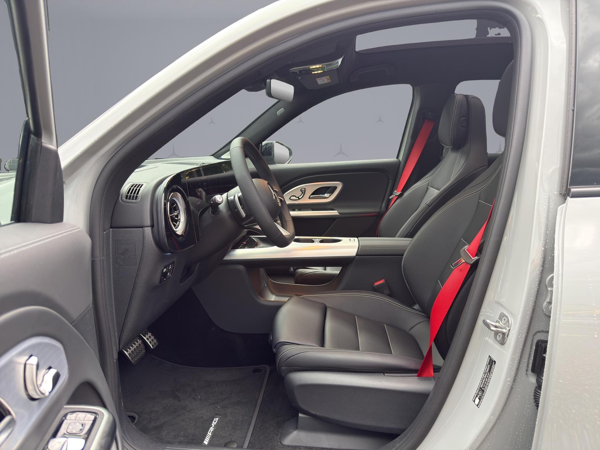 MERCEDES-BENZ GLB 220 4matic-image-8