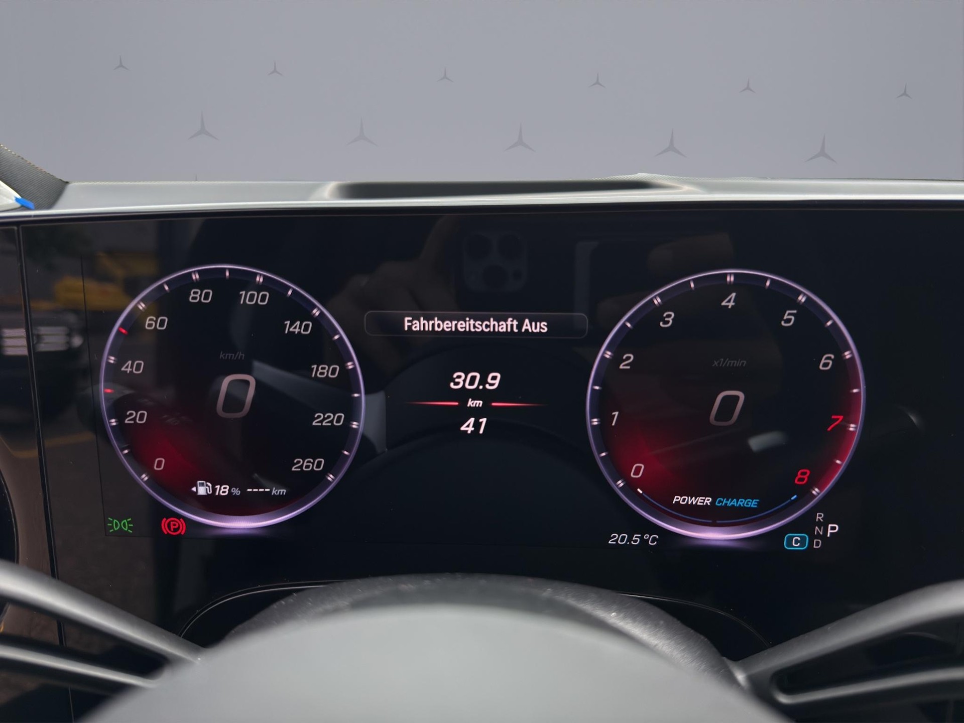 MERCEDES-BENZ GLB 220 4matic-image-10