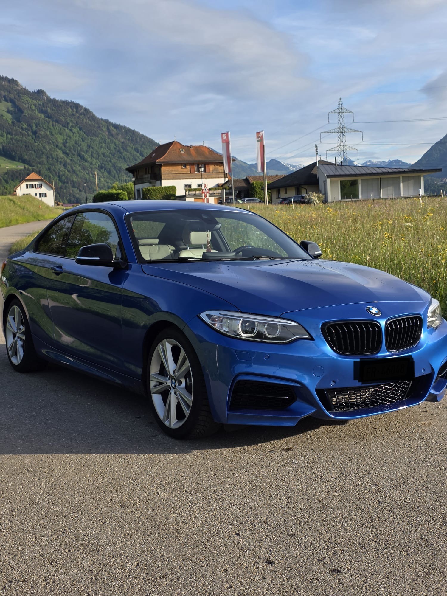 BMW M235i Steptronic-image-0