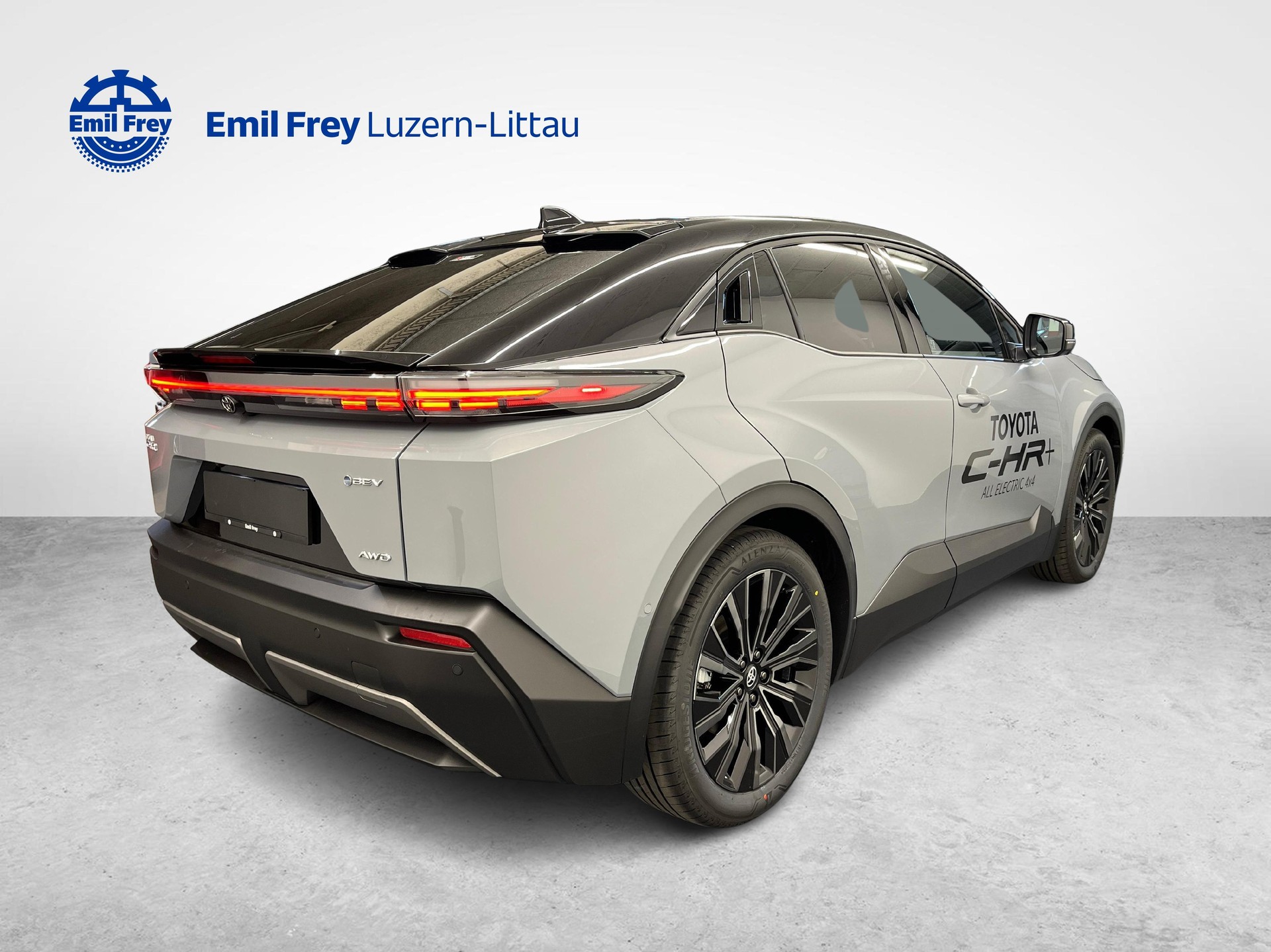 TOYOTA C-HR+ Premium AWD-image-4