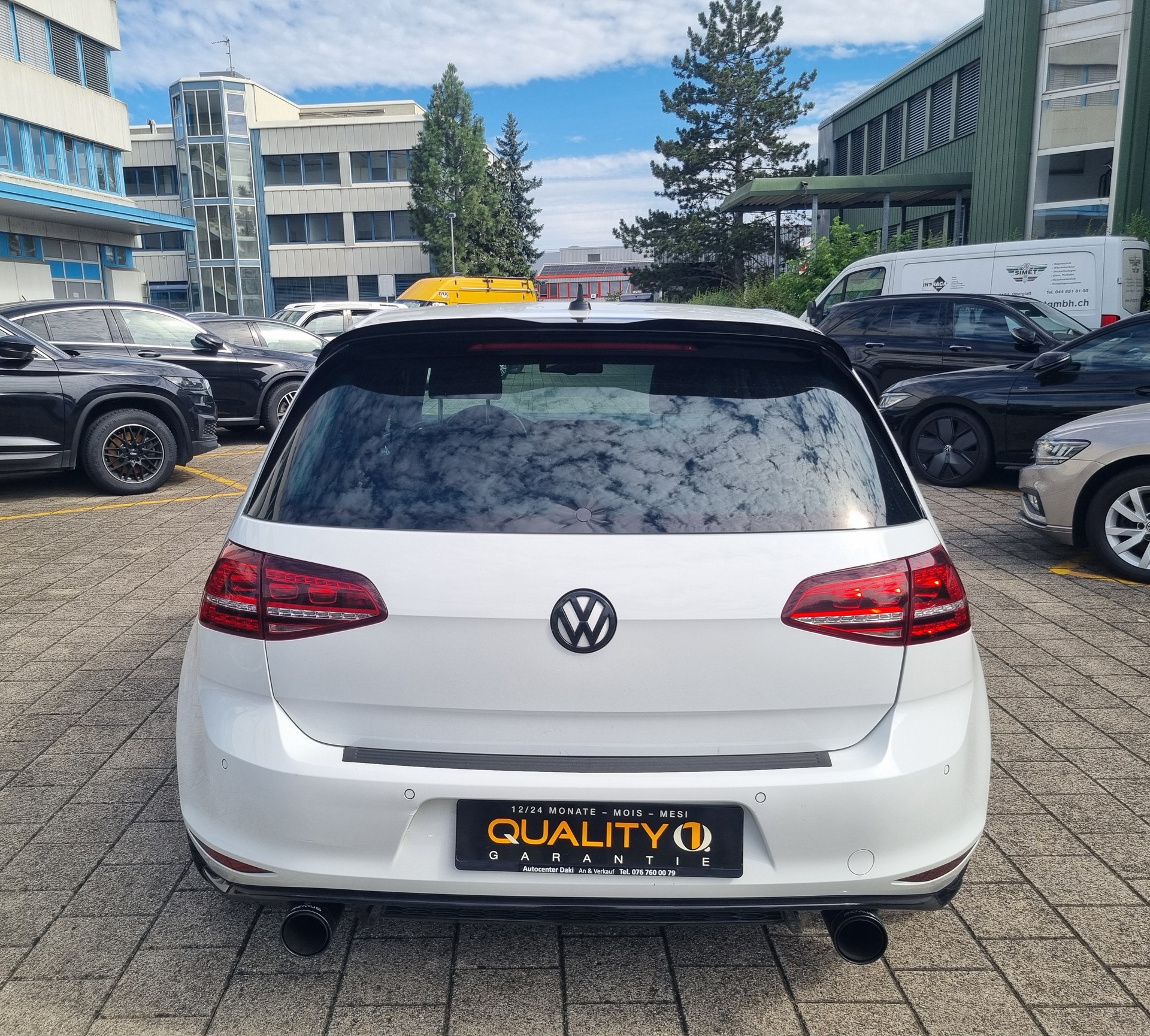 VW Golf 2.0 TSI GTI DSG 220 PS Special ausführung-image-4