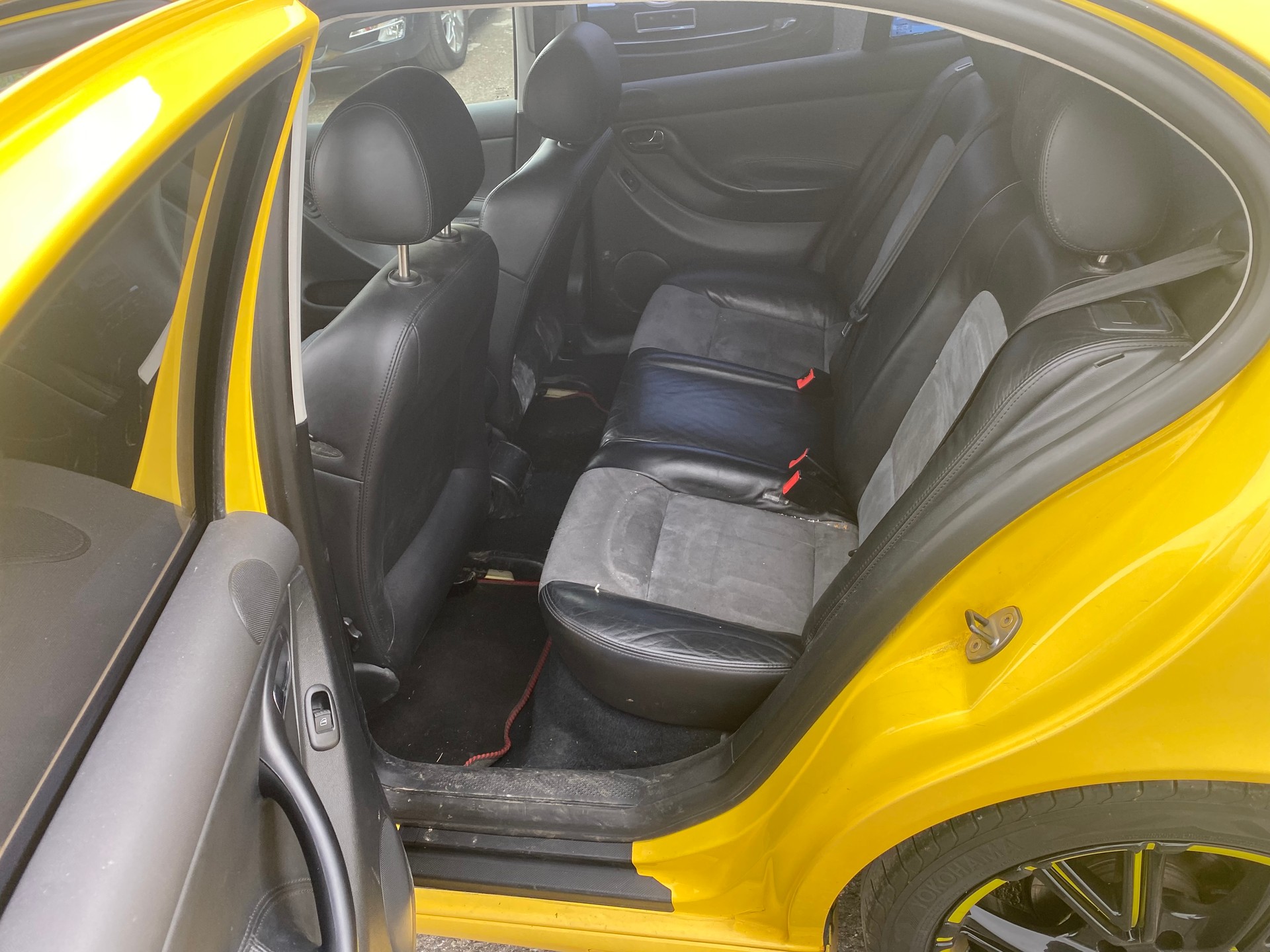 SEAT Leon 1.8 T Top Sport-image-9
