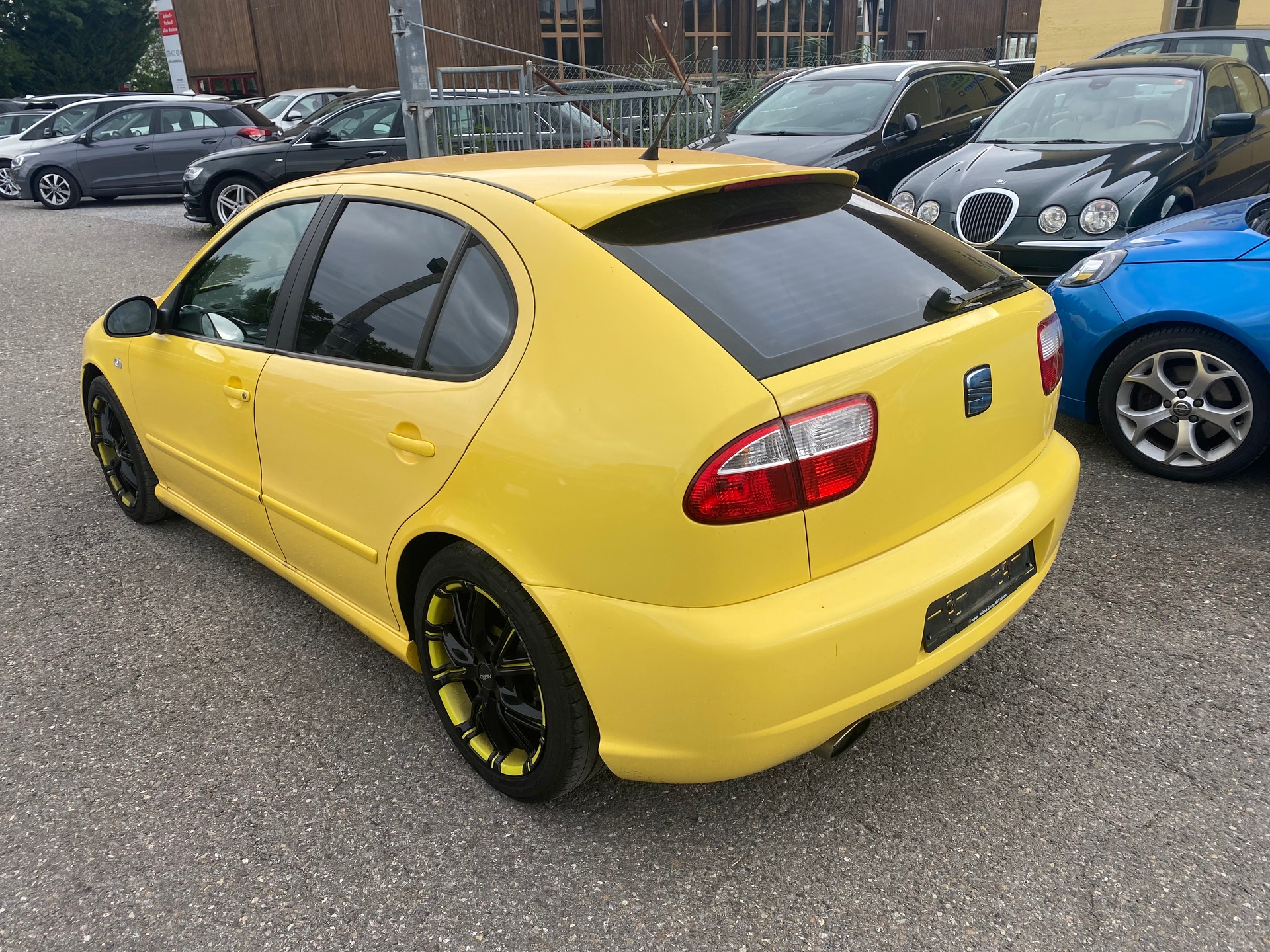 SEAT Leon 1.8 T Top Sport-image-5