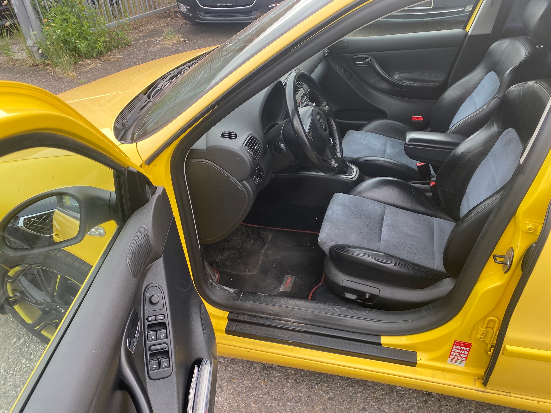 SEAT Leon 1.8 T Top Sport-image-7