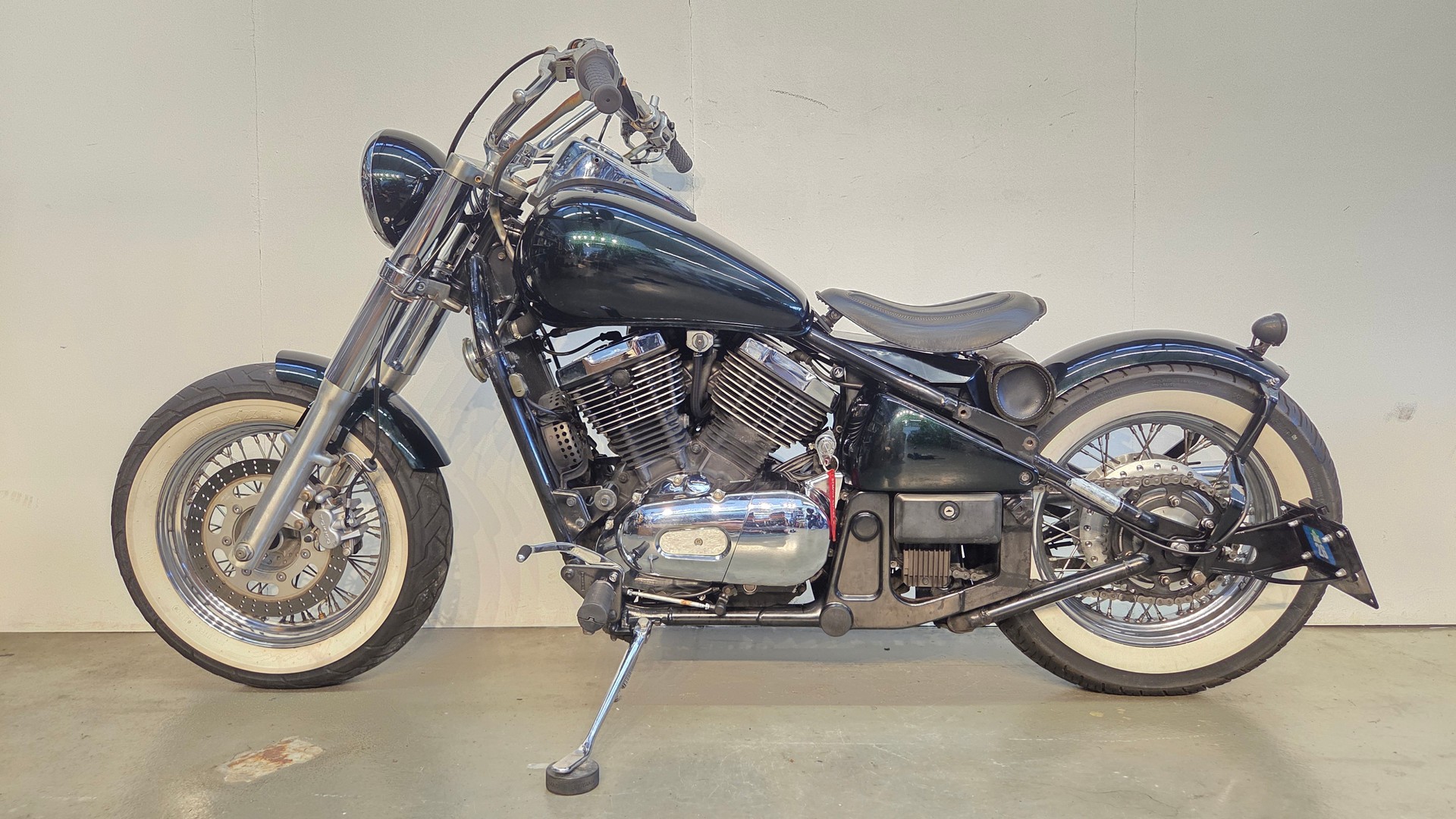 KAWASAKI VN 800 Classic-showroom-element-1