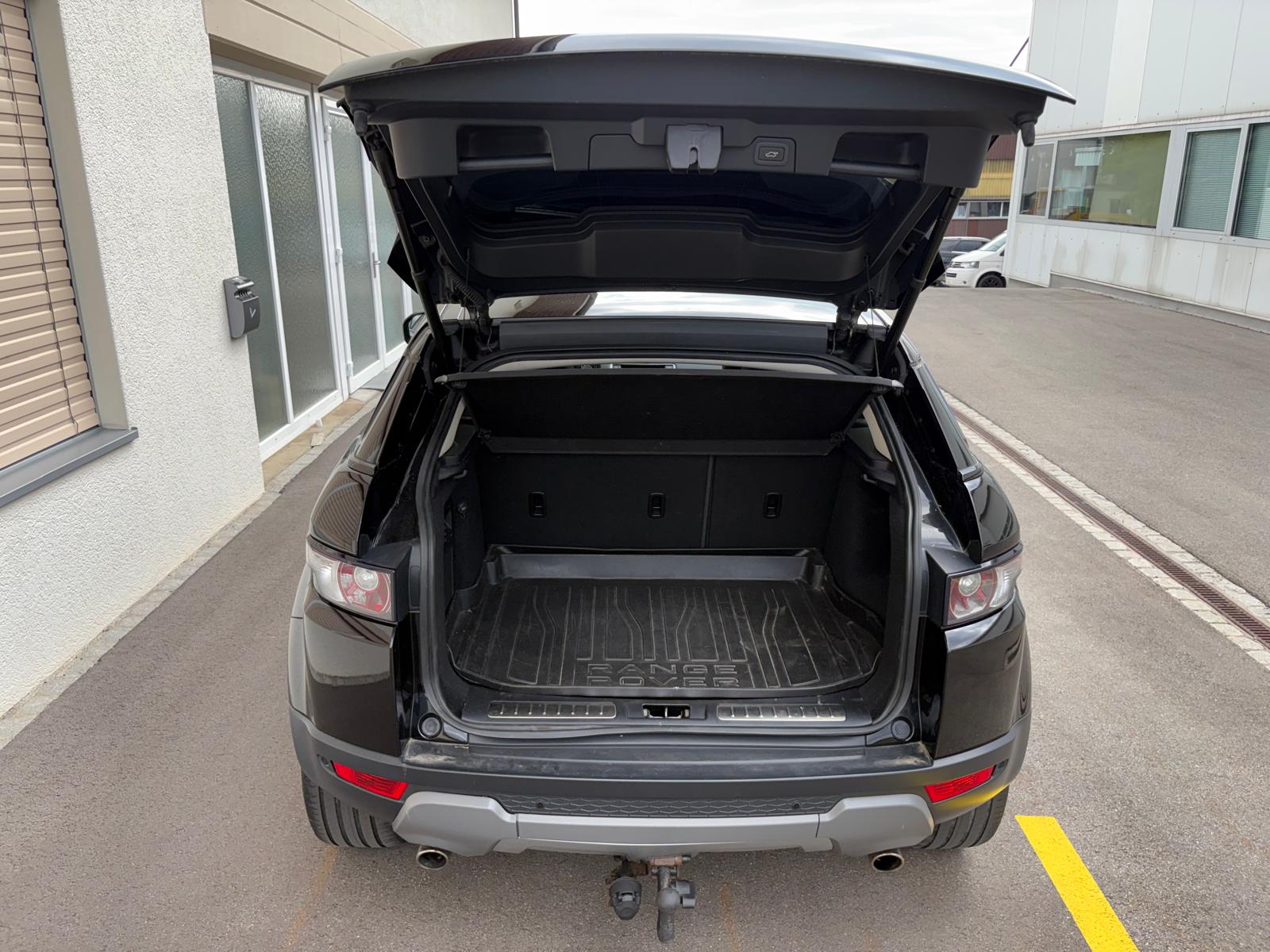 LAND ROVER Range Rover Evoque 2.2 SD4 Dynamic AT6 MFK+SERVICE 07.2026-image-13
