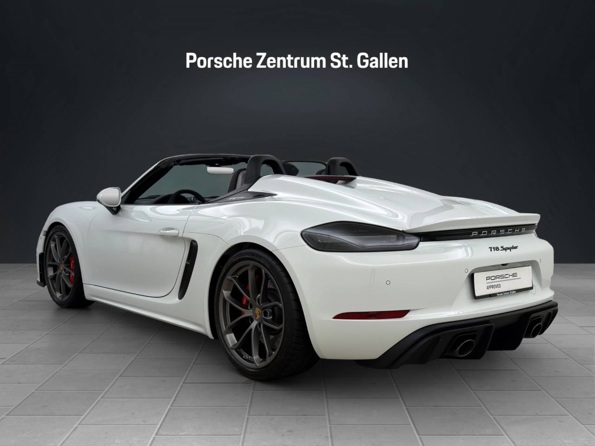 PORSCHE 718 Spyder-image-2