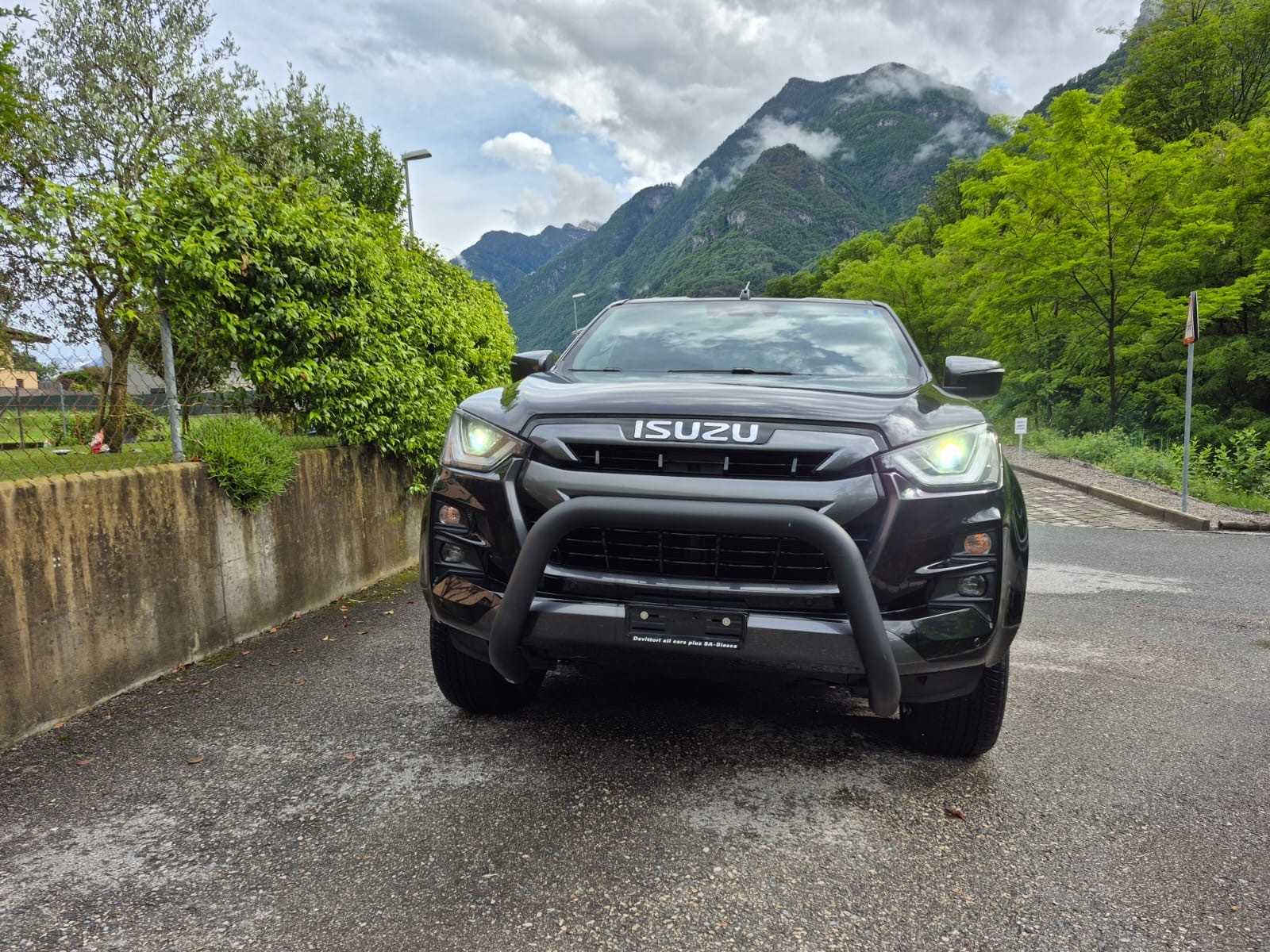 ISUZU D-MAX 1.9 SpaceCab N60FF 4x4 AT-image-8