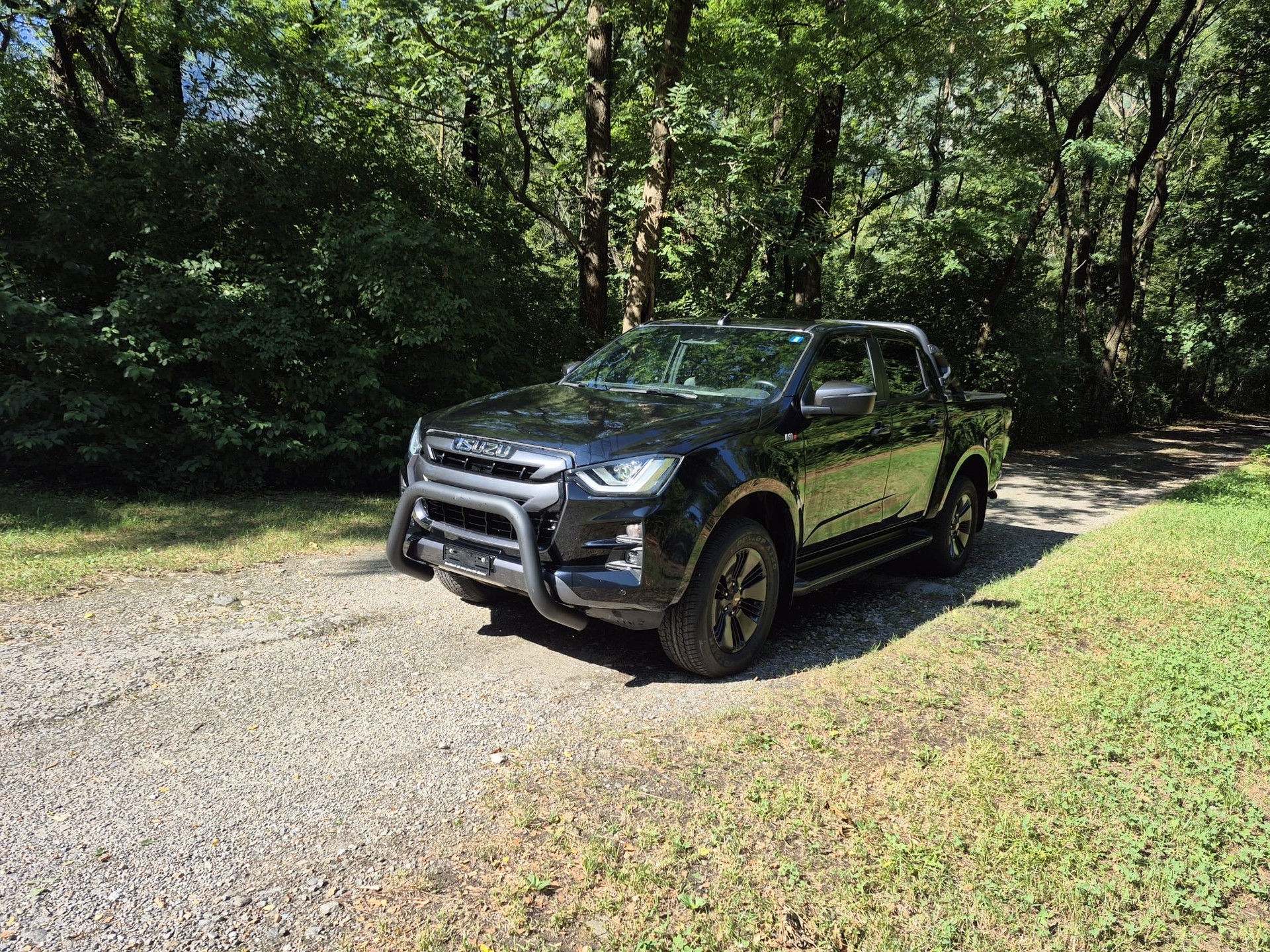ISUZU D-MAX 1.9 SpaceCab N60FF 4x4 AT-image-14