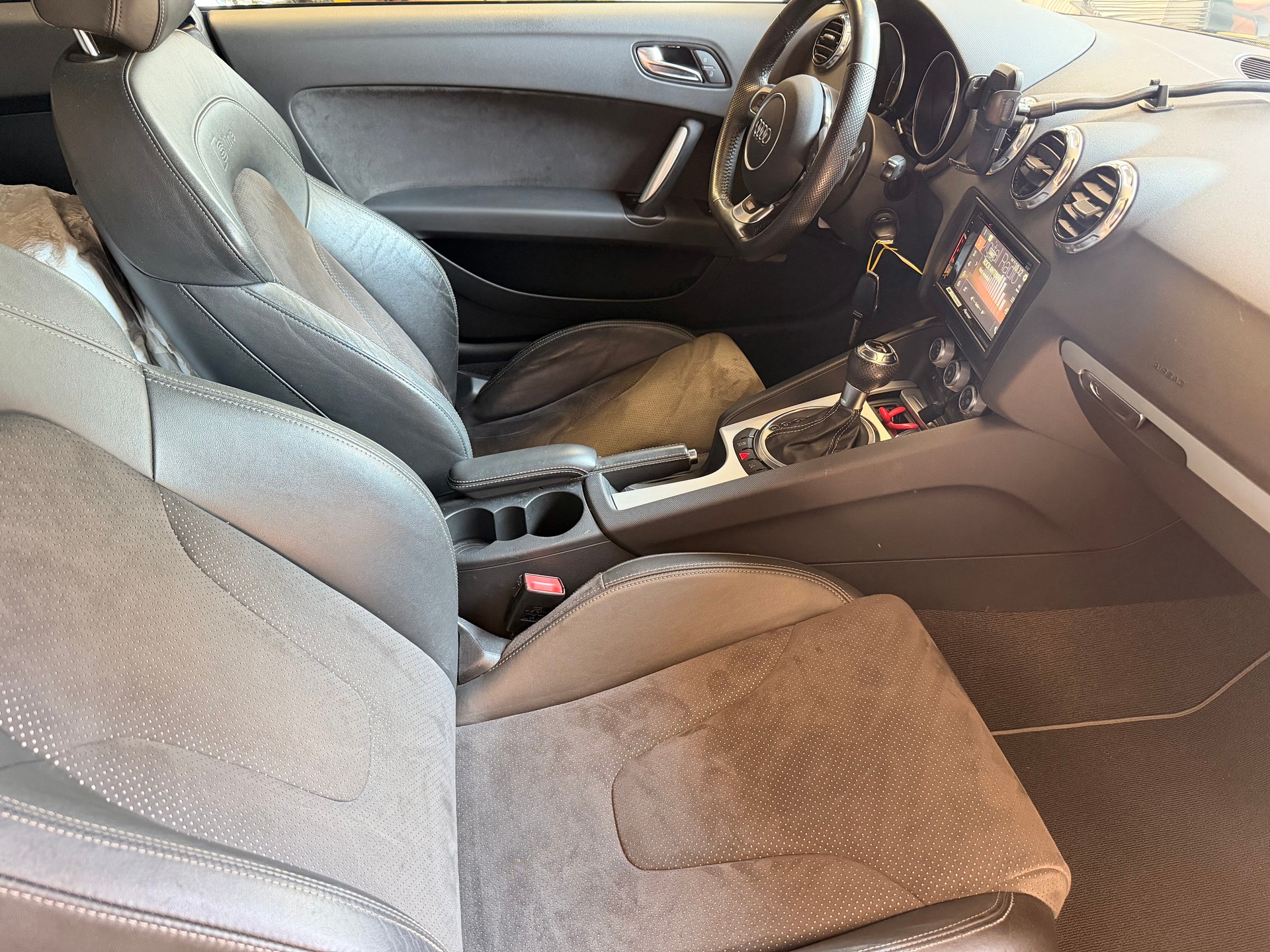 AUDI TT Coupé 2.0 TFSI quattro S-tronic-image-7