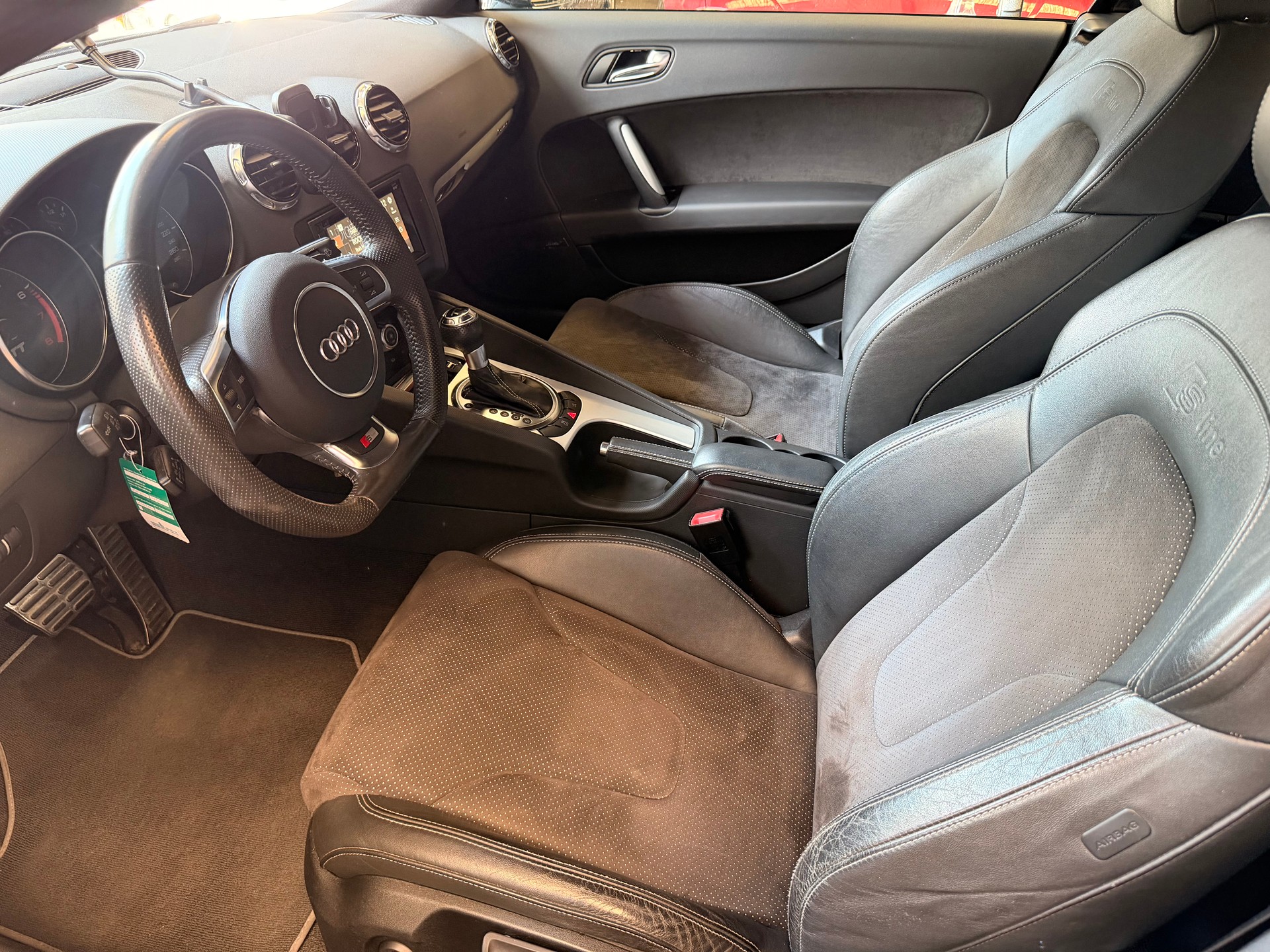 AUDI TT Coupé 2.0 TFSI quattro S-tronic-image-6