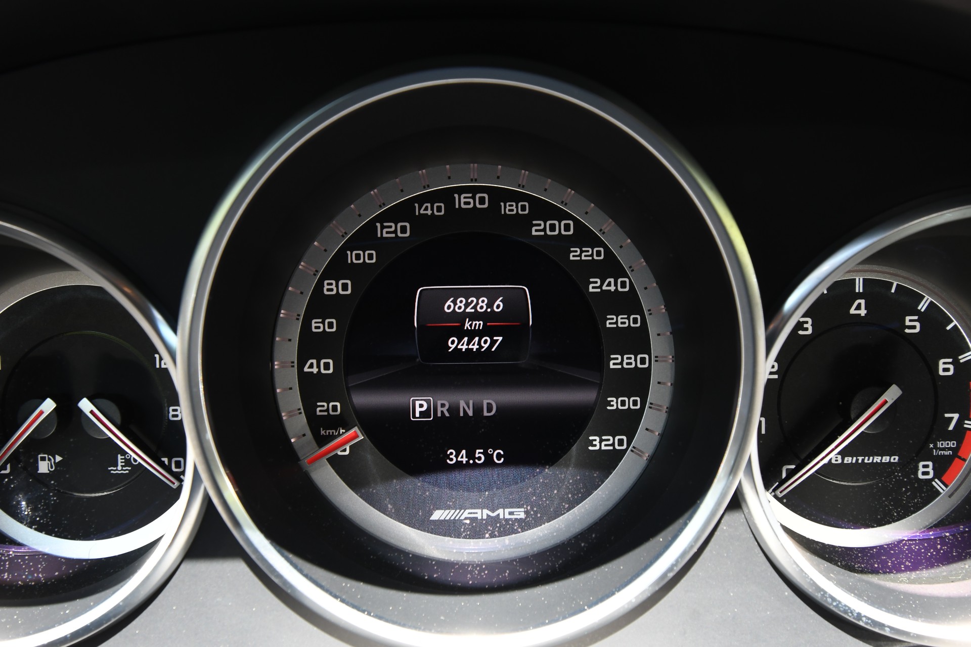 MERCEDES-BENZ CLS Shooting Brake 63 AMG Speedshift MCT-image-8