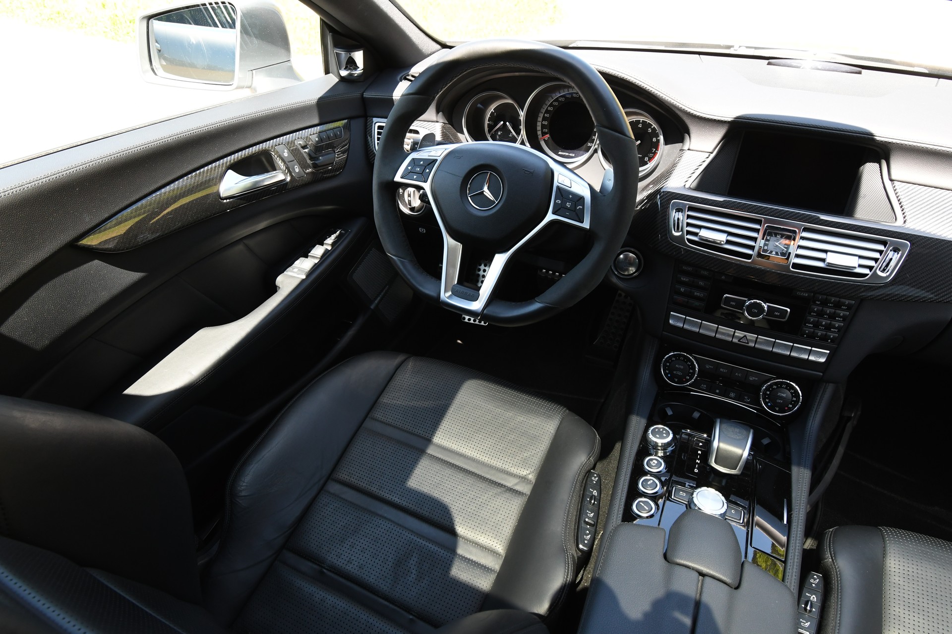 MERCEDES-BENZ CLS Shooting Brake 63 AMG Speedshift MCT-image-6