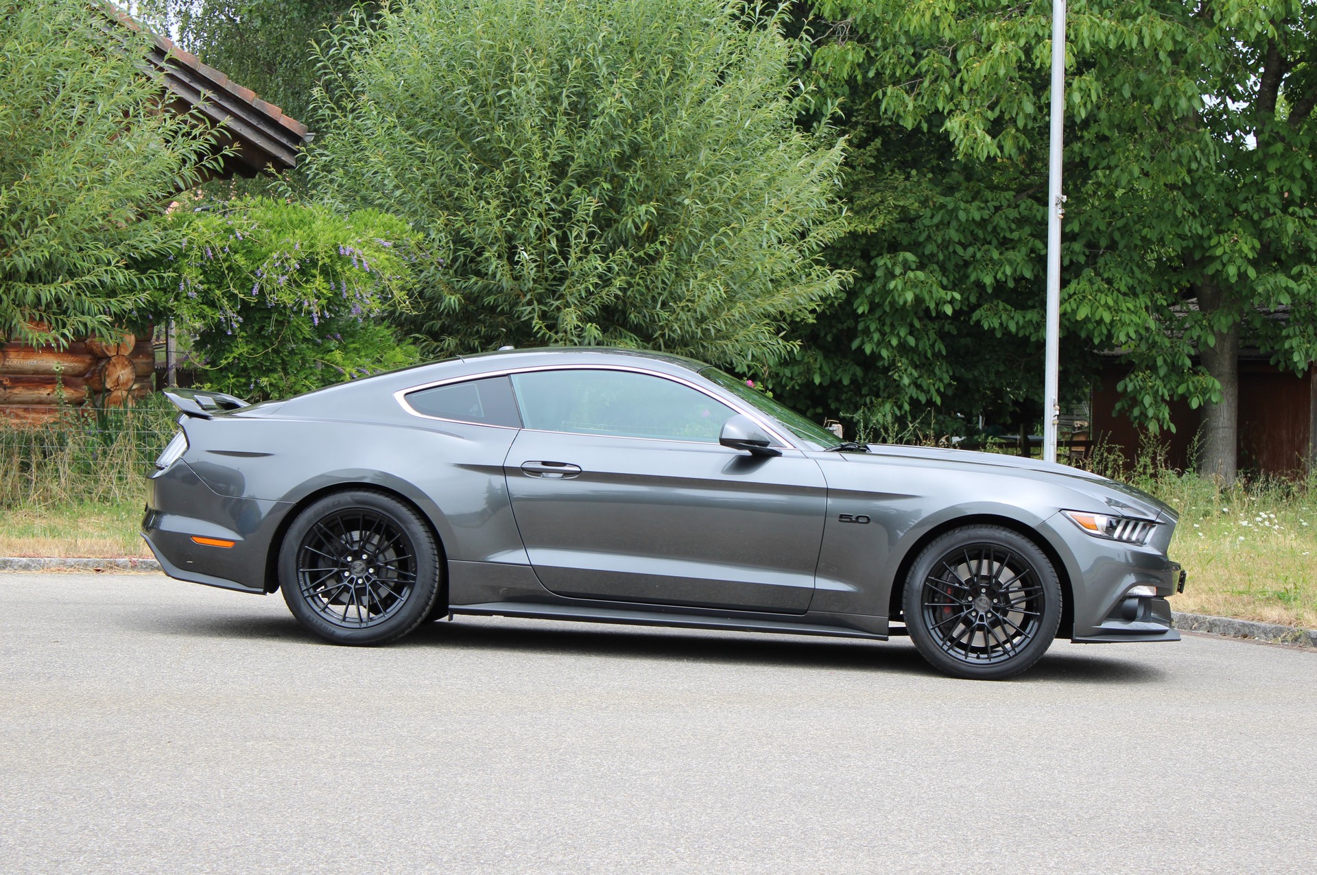 FORD Mustang Fastback 5.0 V8 GT-image-3