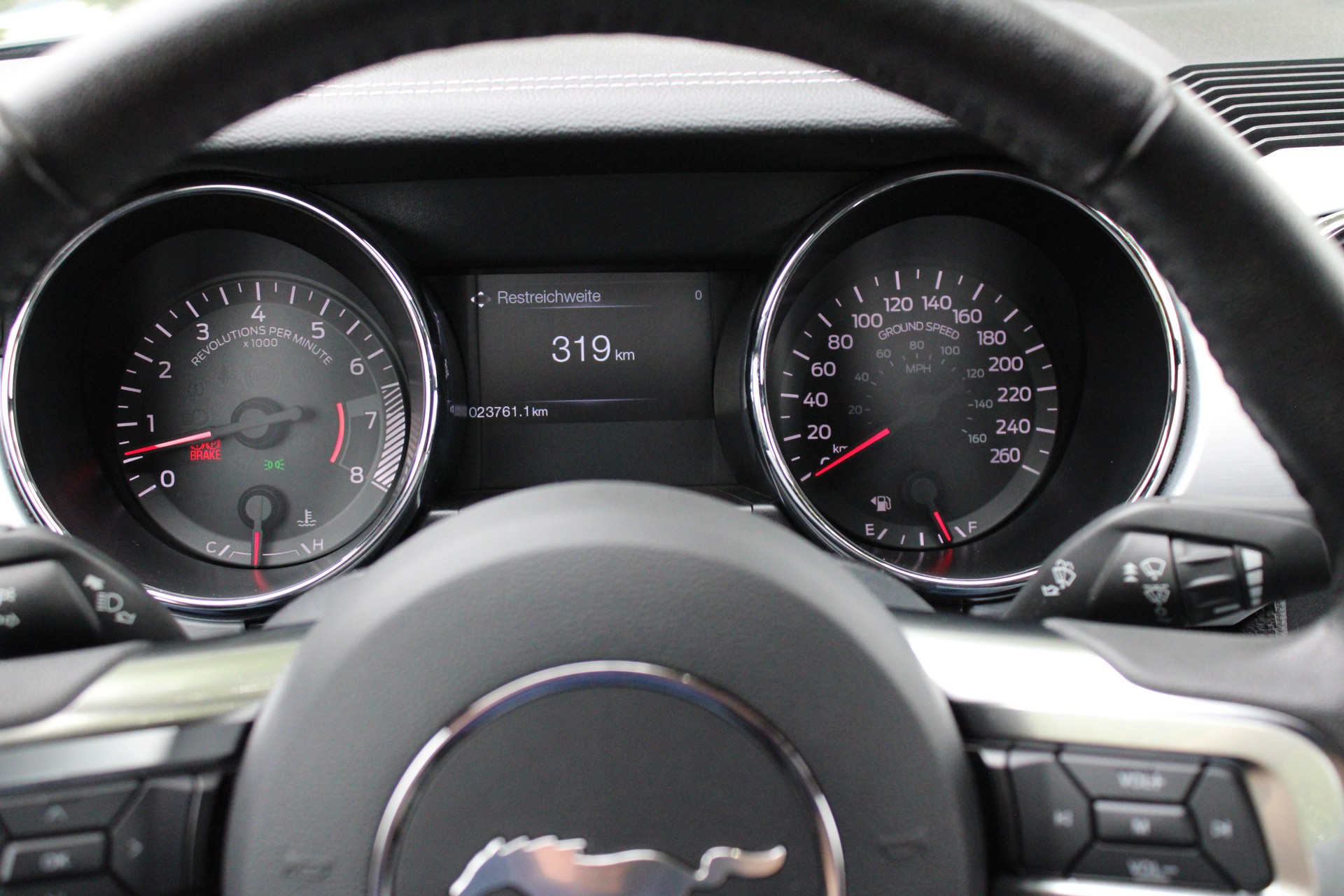 FORD Mustang Fastback 5.0 V8 GT-image-13