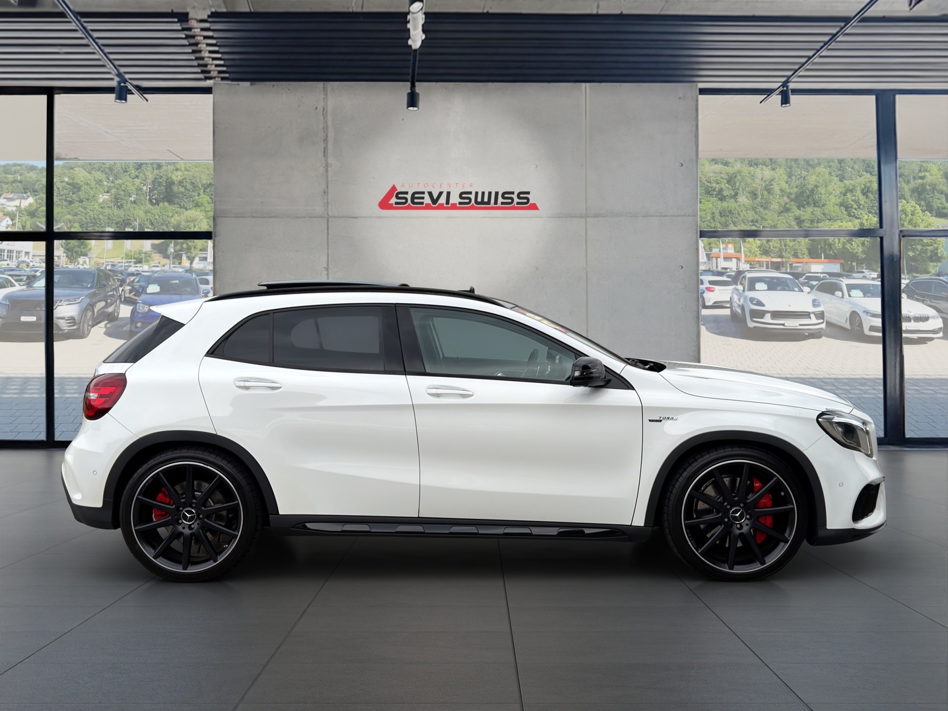 MERCEDES-BENZ GLA 45 AMG Yellow Night Edition 4Matic 7G-DCT-image-1