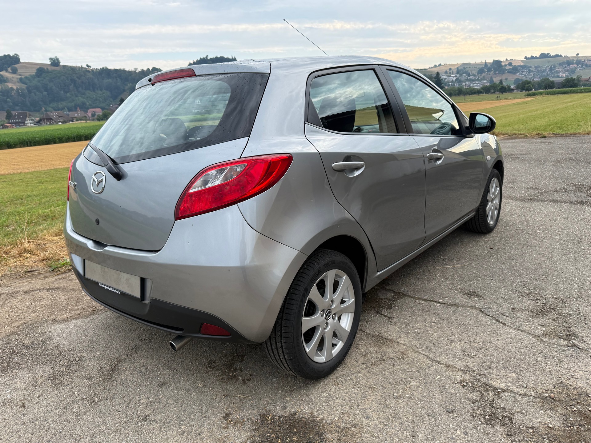 MAZDA 2 1.3i 16V Exclusive-image-2