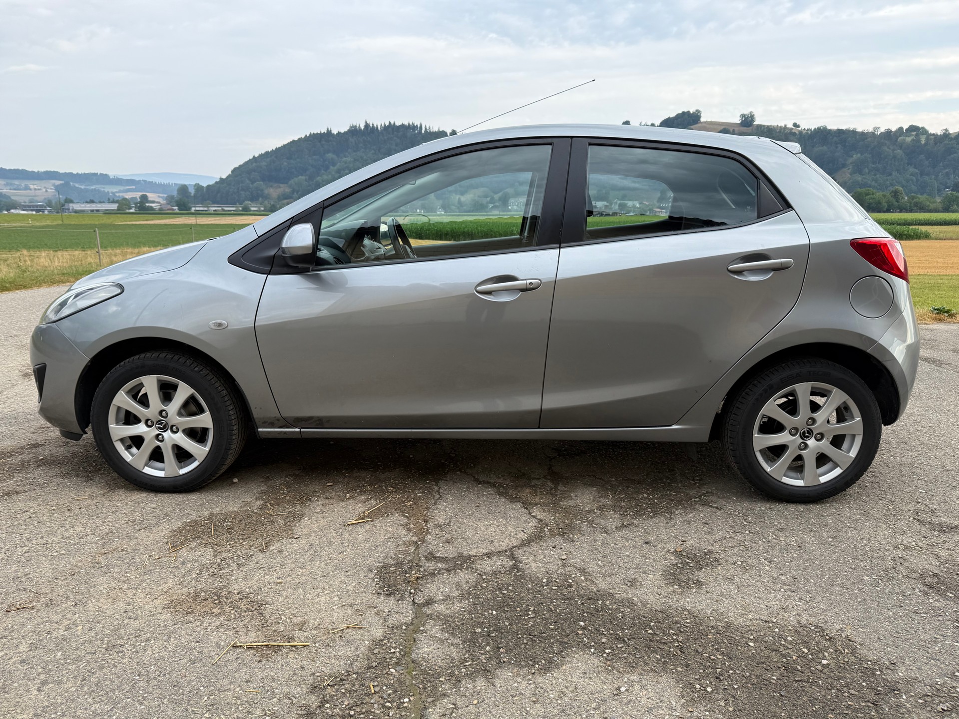 MAZDA 2 1.3i 16V Exclusive-image-3