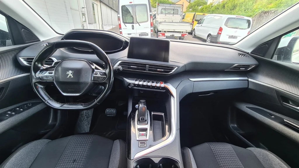 PEUGEOT 5008 1.5 BlueHDi Business Line ETA ** Gr-Navi ** RF-Kamera ** Sitzheizung ** Tempomat ** Frisch Ab MFK & Service **-image-15