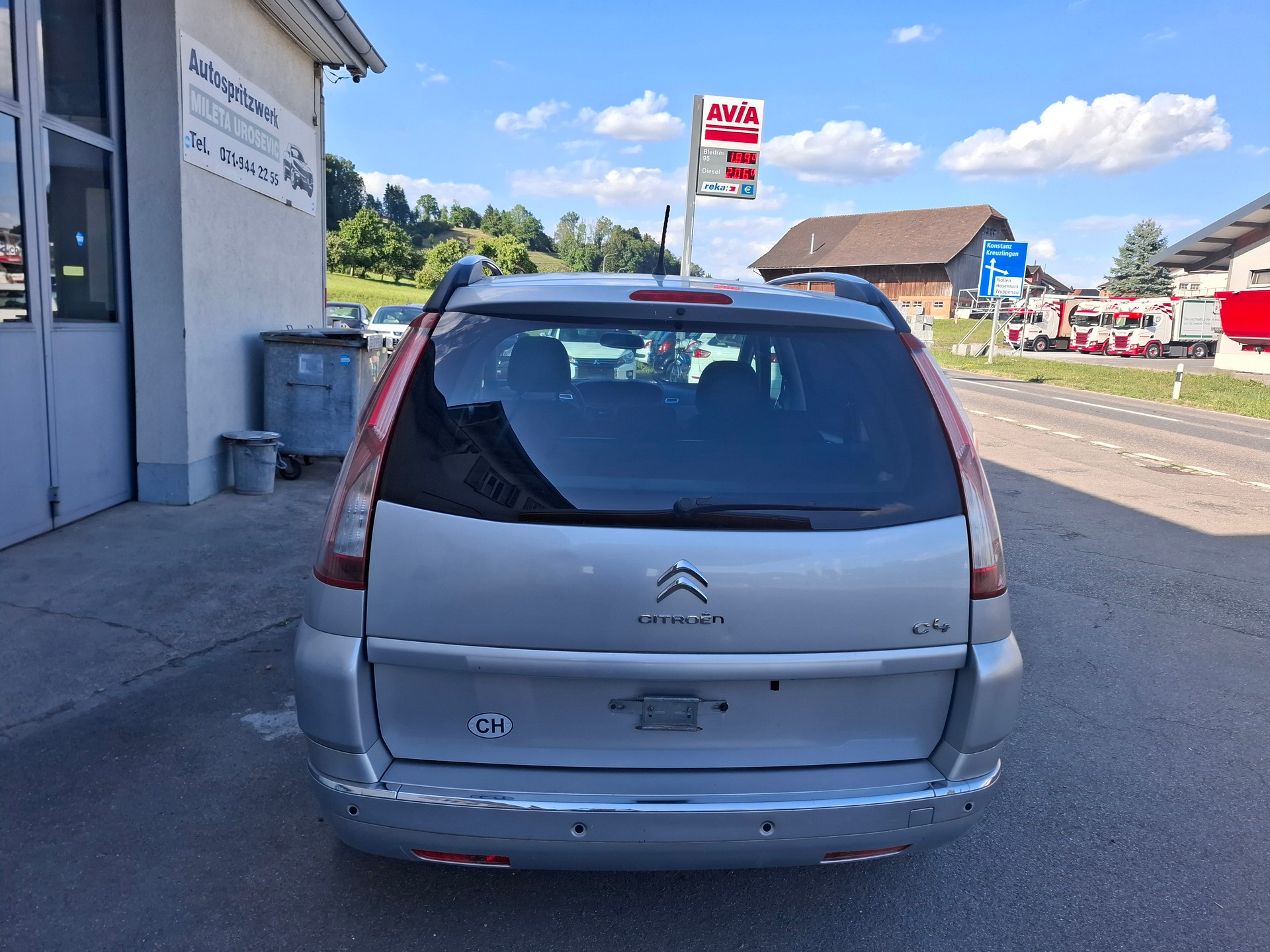 CITROEN Grand C4 Picasso 1.6i 16V Attraction-image-5