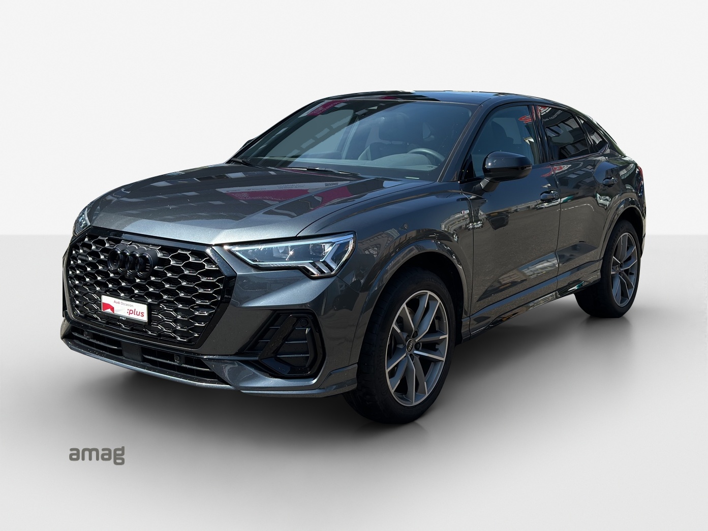 AUDI Q3 Sportback 40 TFSI S line quattro S-tronic-image-1