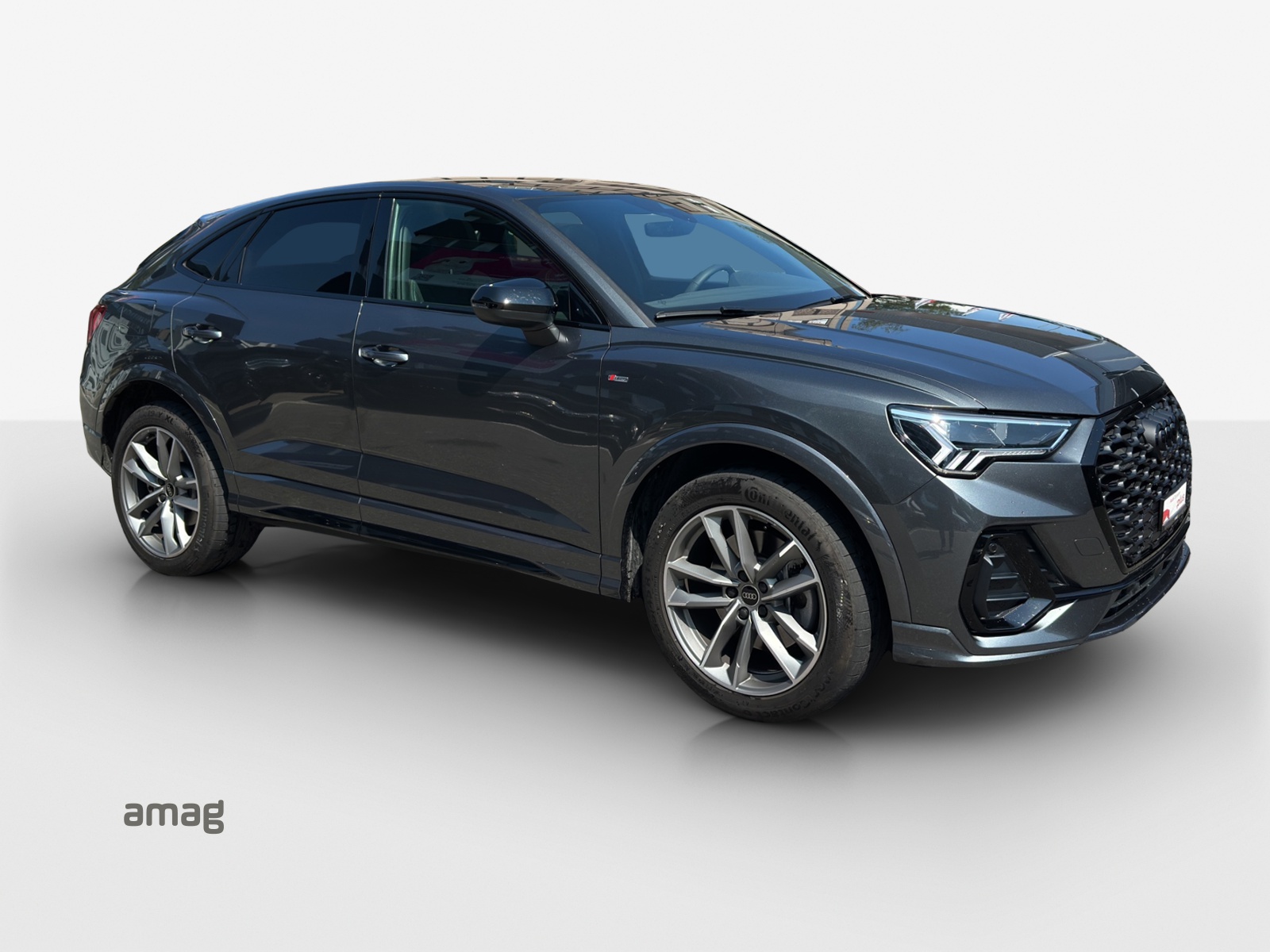 AUDI Q3 Sportback 40 TFSI S line quattro S-tronic-image-6
