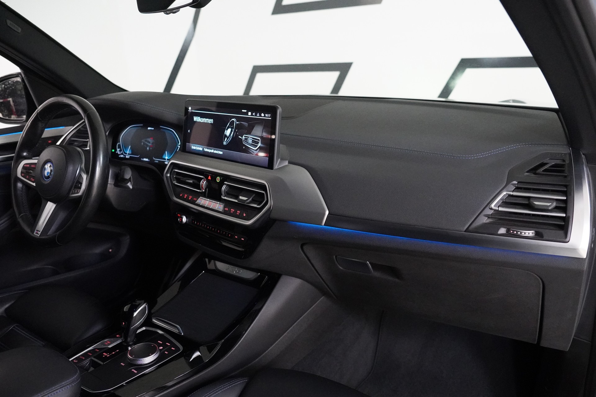 BMW X3 xDrive 30e M Sport-image-17