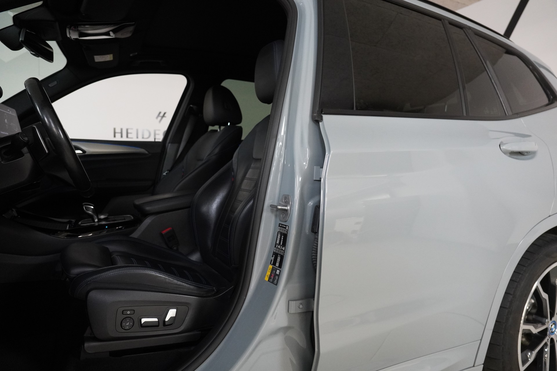 BMW X3 xDrive 30e M Sport-image-11