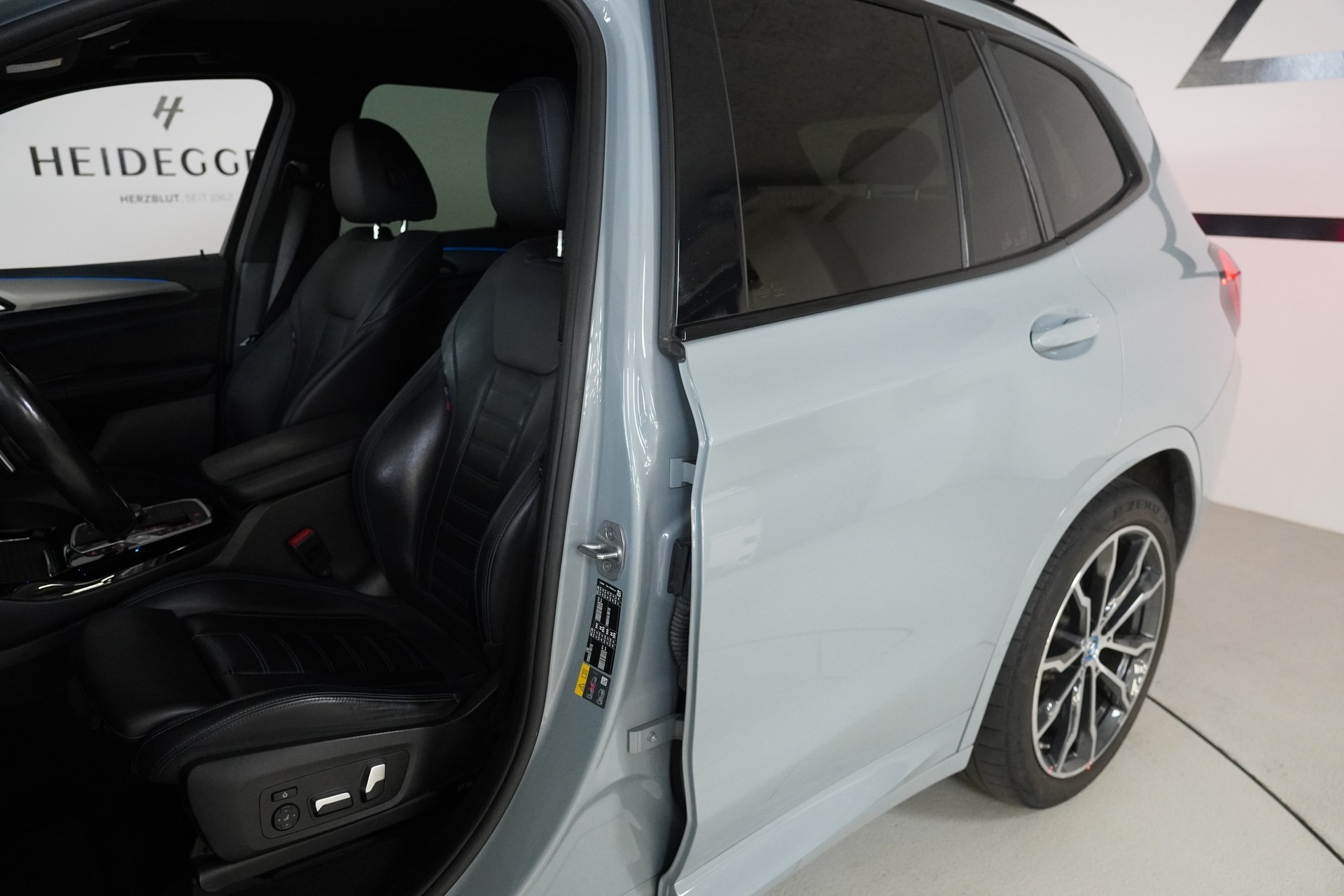 BMW X3 xDrive 30e M Sport-image-12