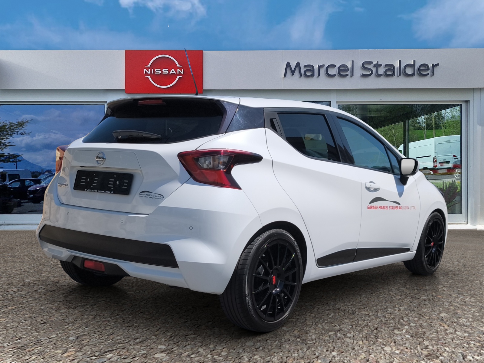 NISSAN Micra IG-T 100 n-connecta Xtronic-image-4