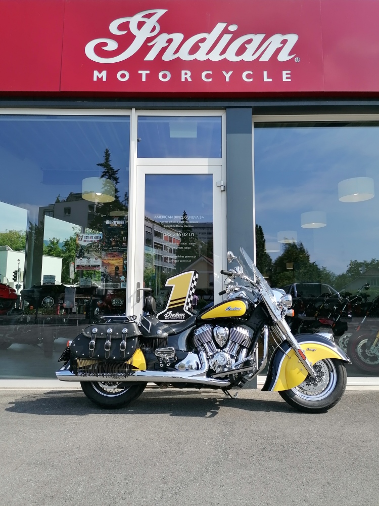 INDIAN Chief Vintage 111 Icon-showroom-element-2