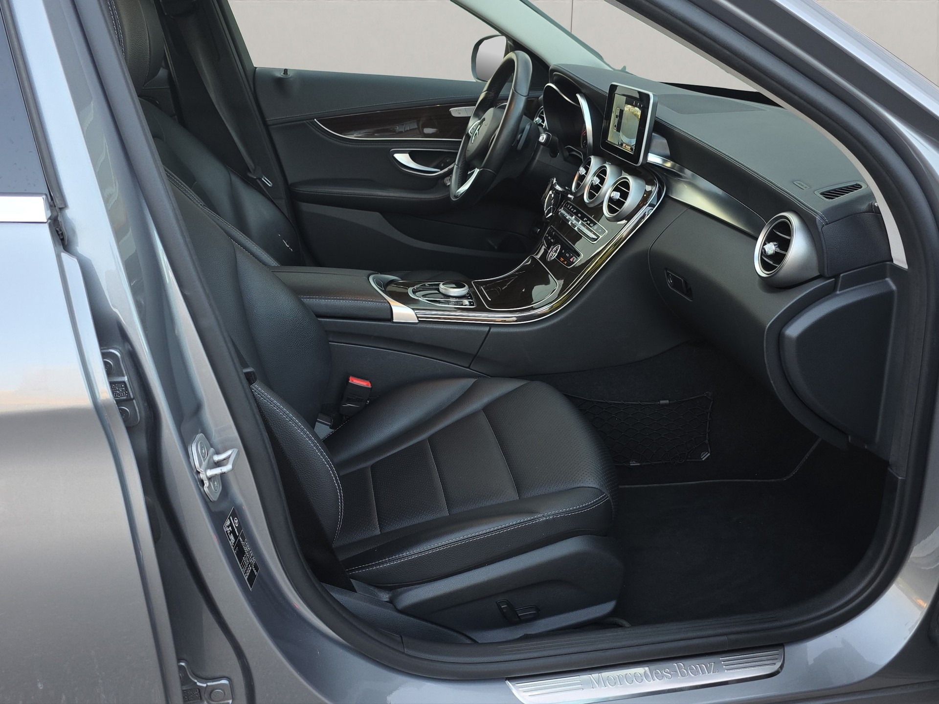 MERCEDES-BENZ C 220 d Avantgarde 4Matic 7G-Tronic-image-12