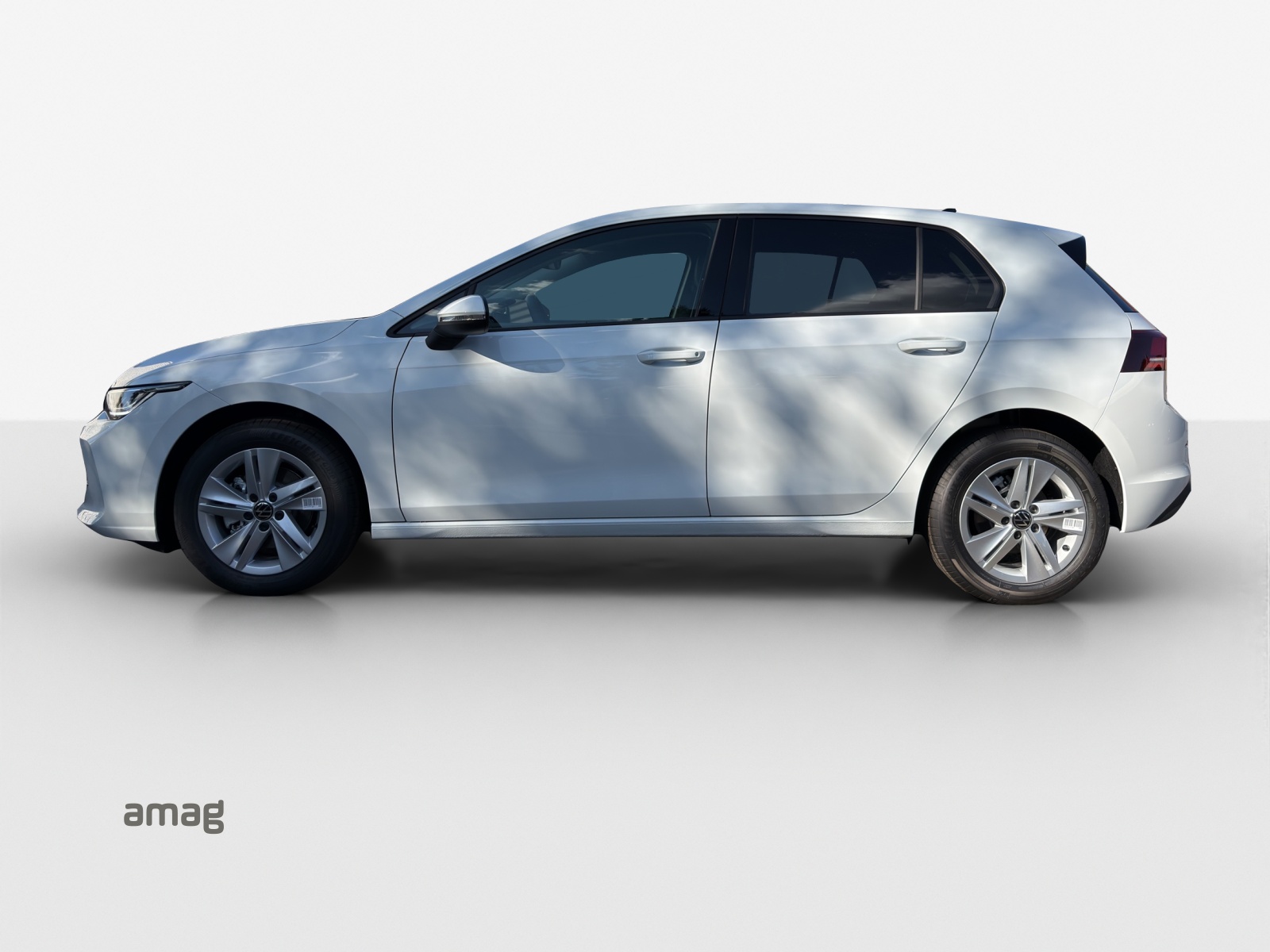 VW Golf 1.5 e TSI mHEV Value DSG-image-1