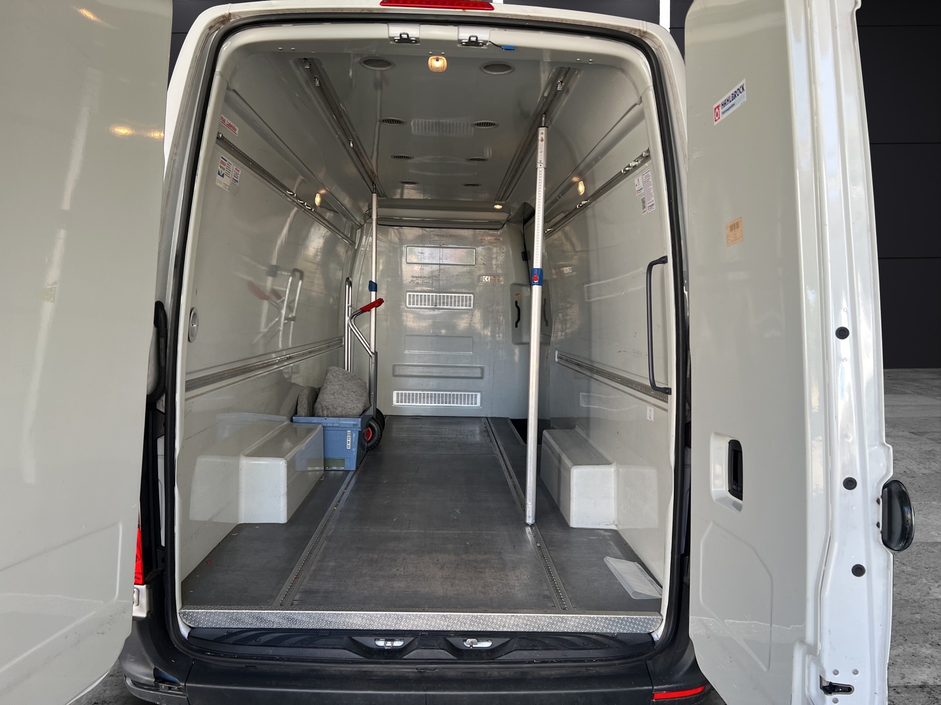 MERCEDES-BENZ Sprinter 315 CDI Lang-image-11