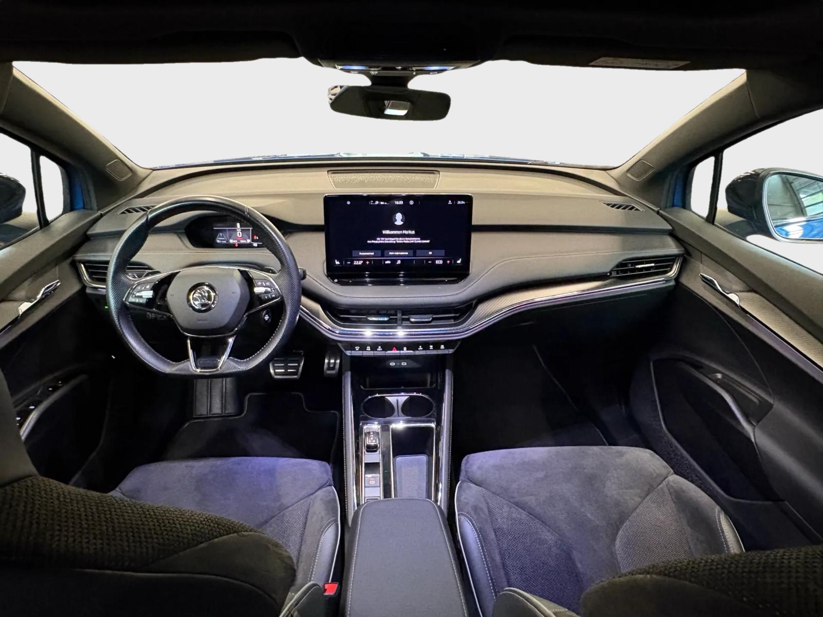 SKODA Enyaq iV 80x SportLine-image-10