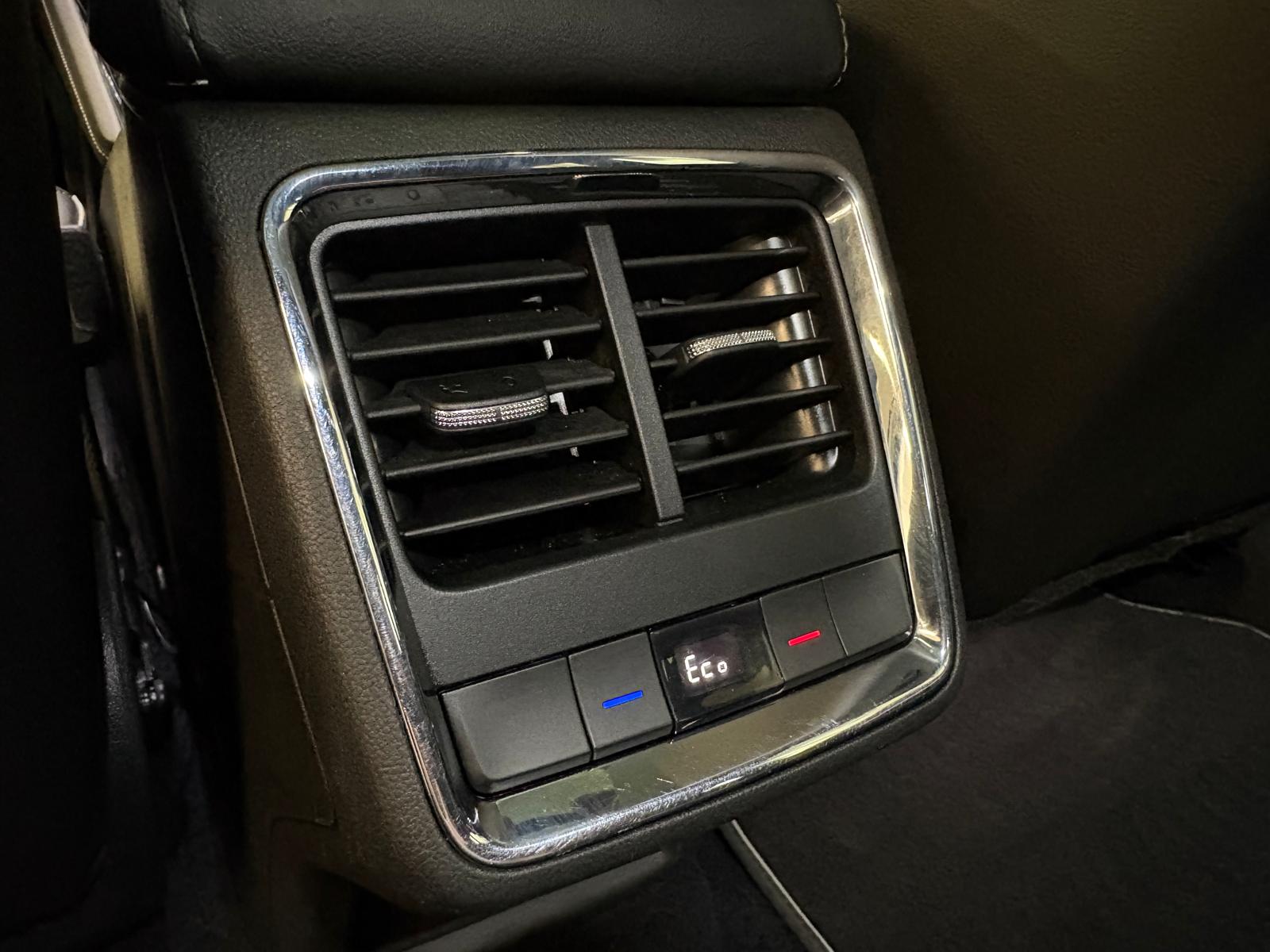 SKODA Enyaq iV 80x SportLine-image-21